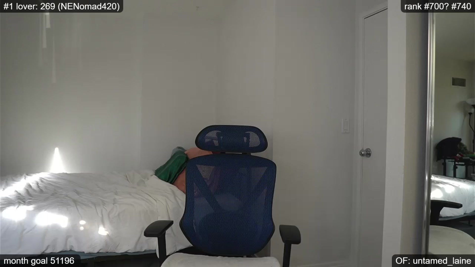 Gallery image thumbnail from e_laine's myfreecams stream on, 04/25/2024, 24:29 image 14 of 20