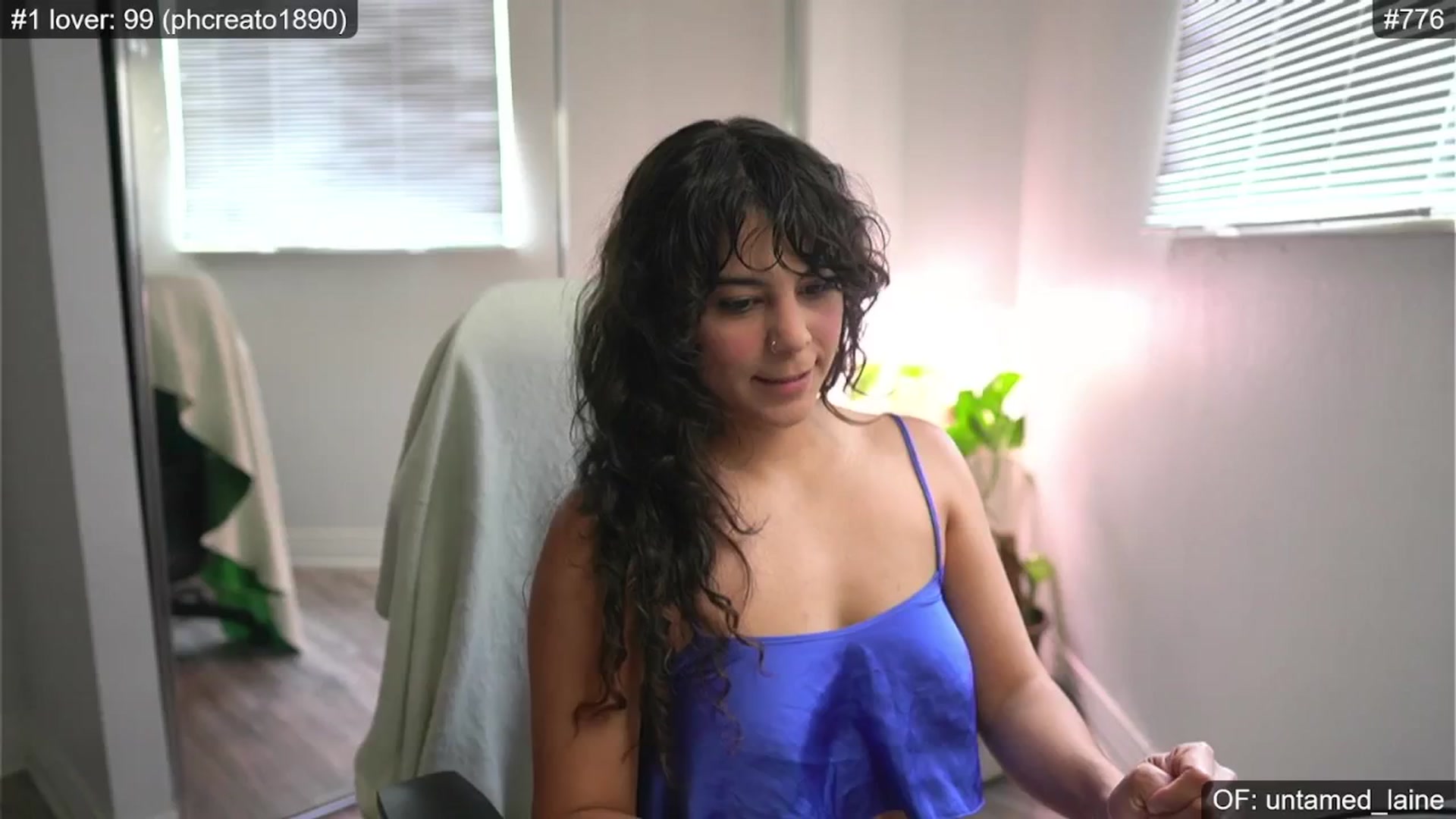 Gallery image thumbnail from e_laine's myfreecams stream on, 06/16/2024, 20:33 image 11 of 20