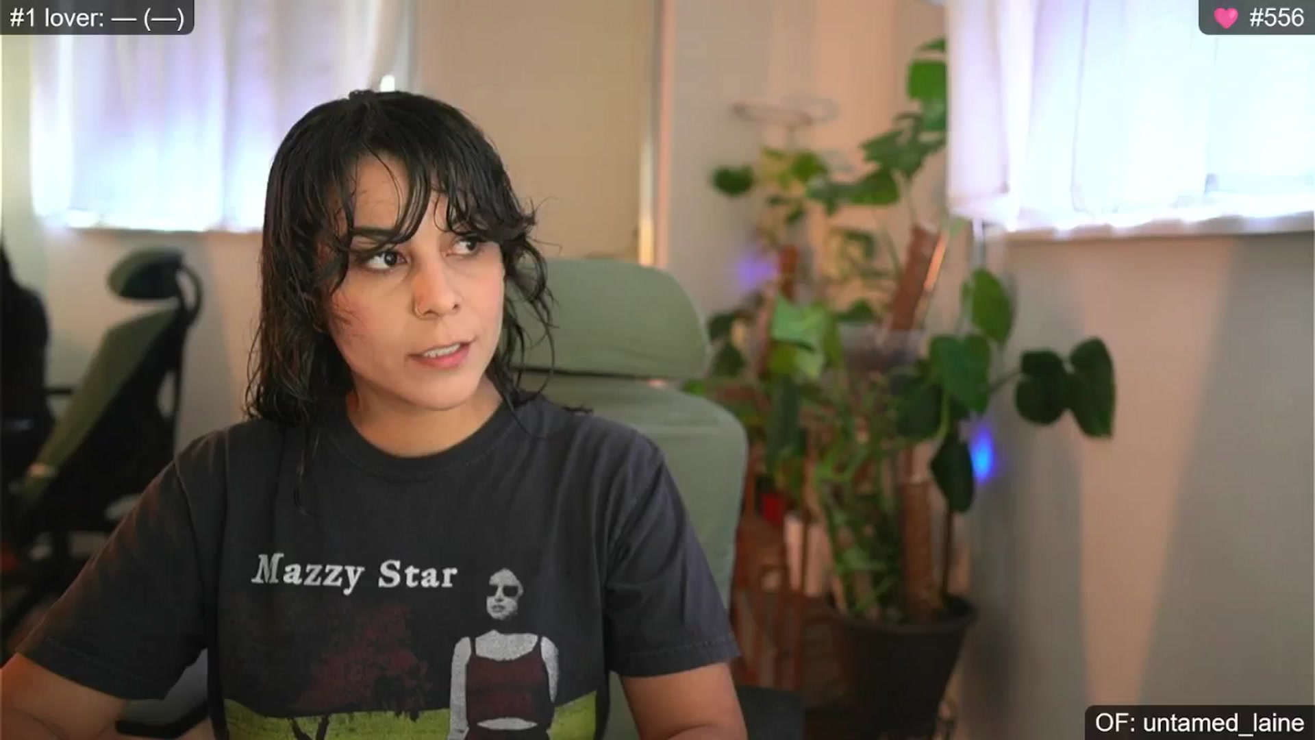 Gallery image thumbnail from e_laine's myfreecams stream on, 08/27/2024, 18:33 image 5 of 20