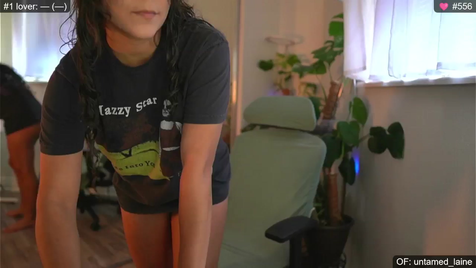 Gallery image thumbnail from e_laine's myfreecams stream on, 08/27/2024, 18:33 image 12 of 20