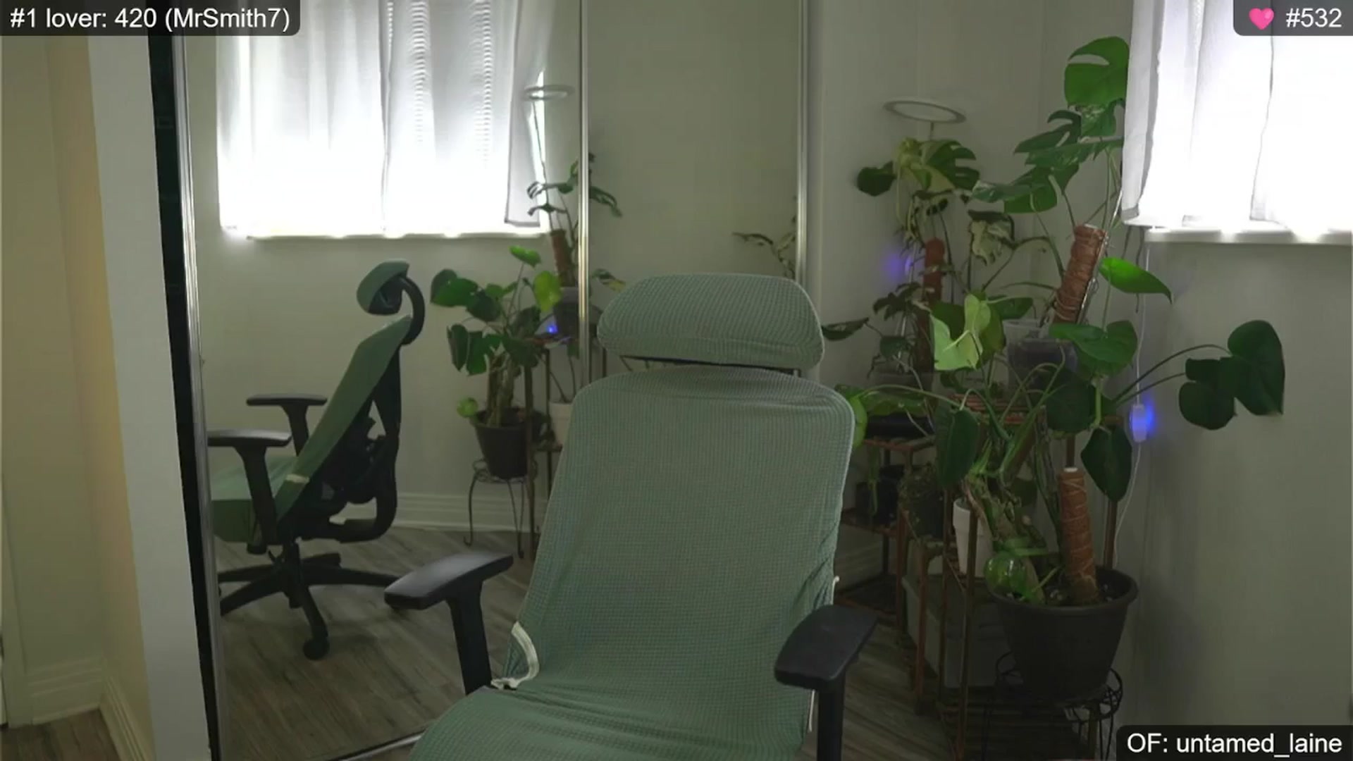 Gallery image thumbnail from e_laine's myfreecams stream on, 08/29/2024, 22:59 image 19 of 20