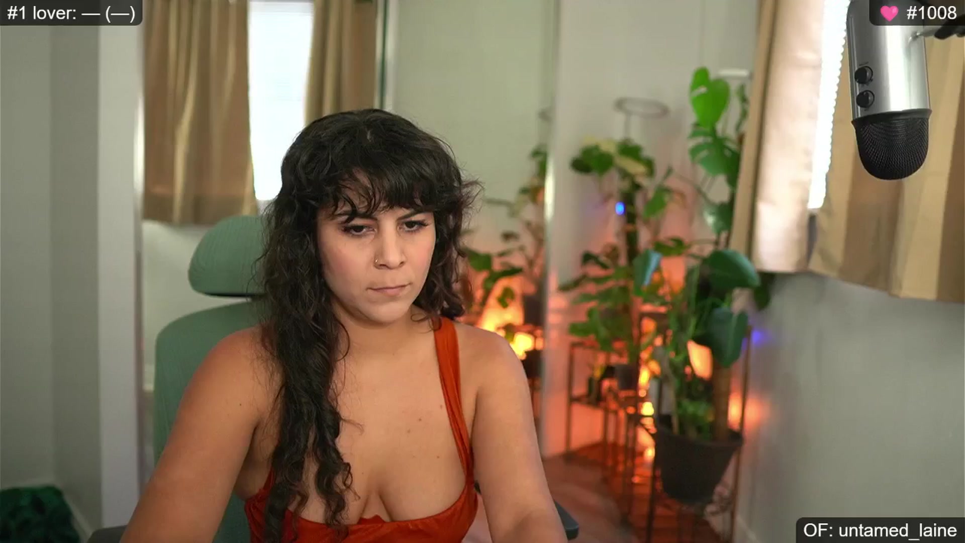 Gallery image thumbnail from e_laine's myfreecams stream on, 09/18/2024, 21:49 image 4 of 20
