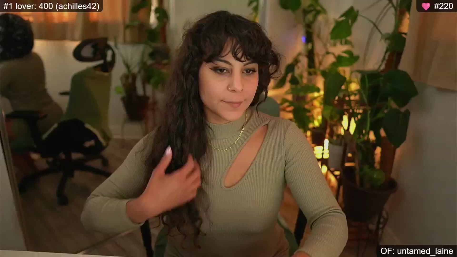 Gallery image thumbnail from e_laine's myfreecams stream on, 10/03/2024, 23:39 image 2 of 20
