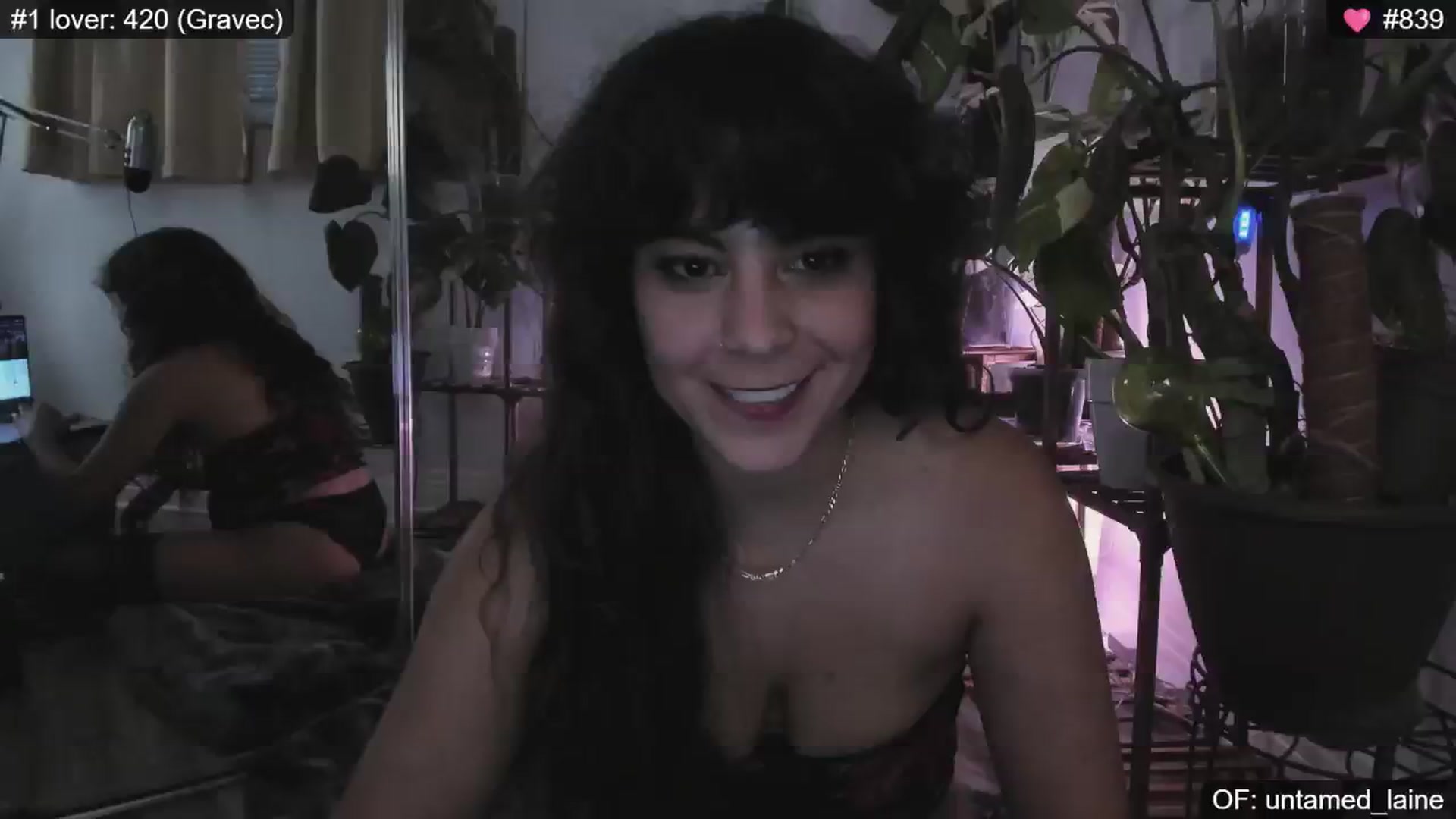 Gallery image thumbnail from e_laine's myfreecams stream on, 10/19/2024, 24:05 image 20 of 20