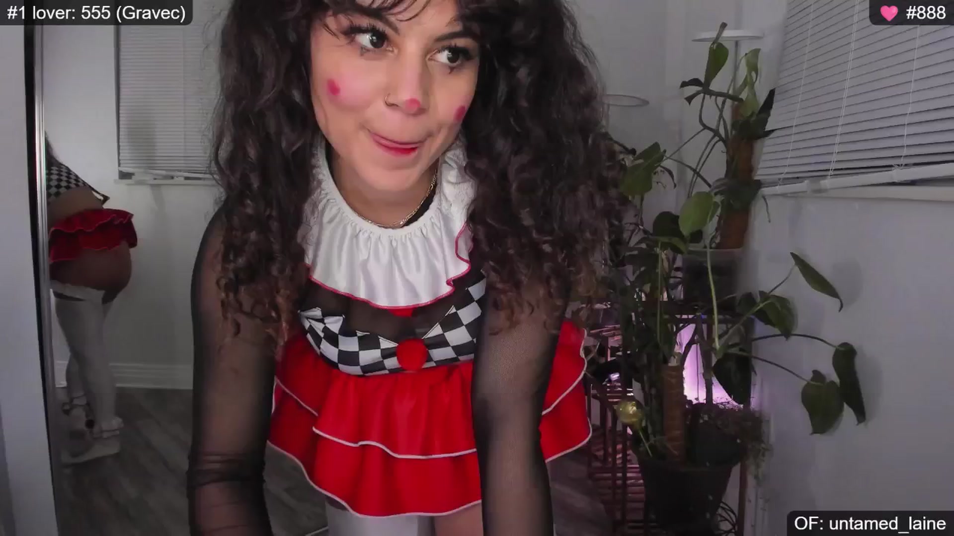 Gallery image thumbnail from e_laine's myfreecams stream on, 10/31/2024, 24:50 image 9 of 20