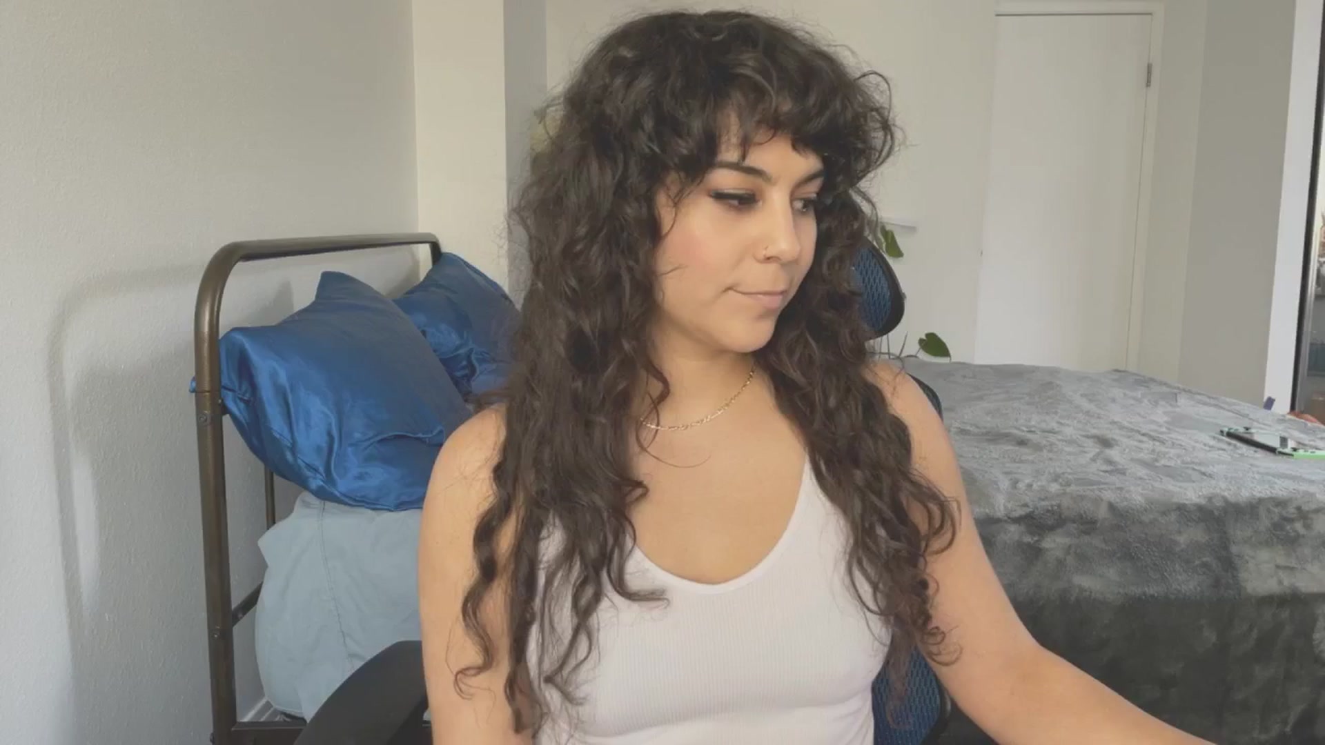 Gallery image thumbnail from e_laine's myfreecams stream on, 03/20/2025, 22:24 image 3 of 20