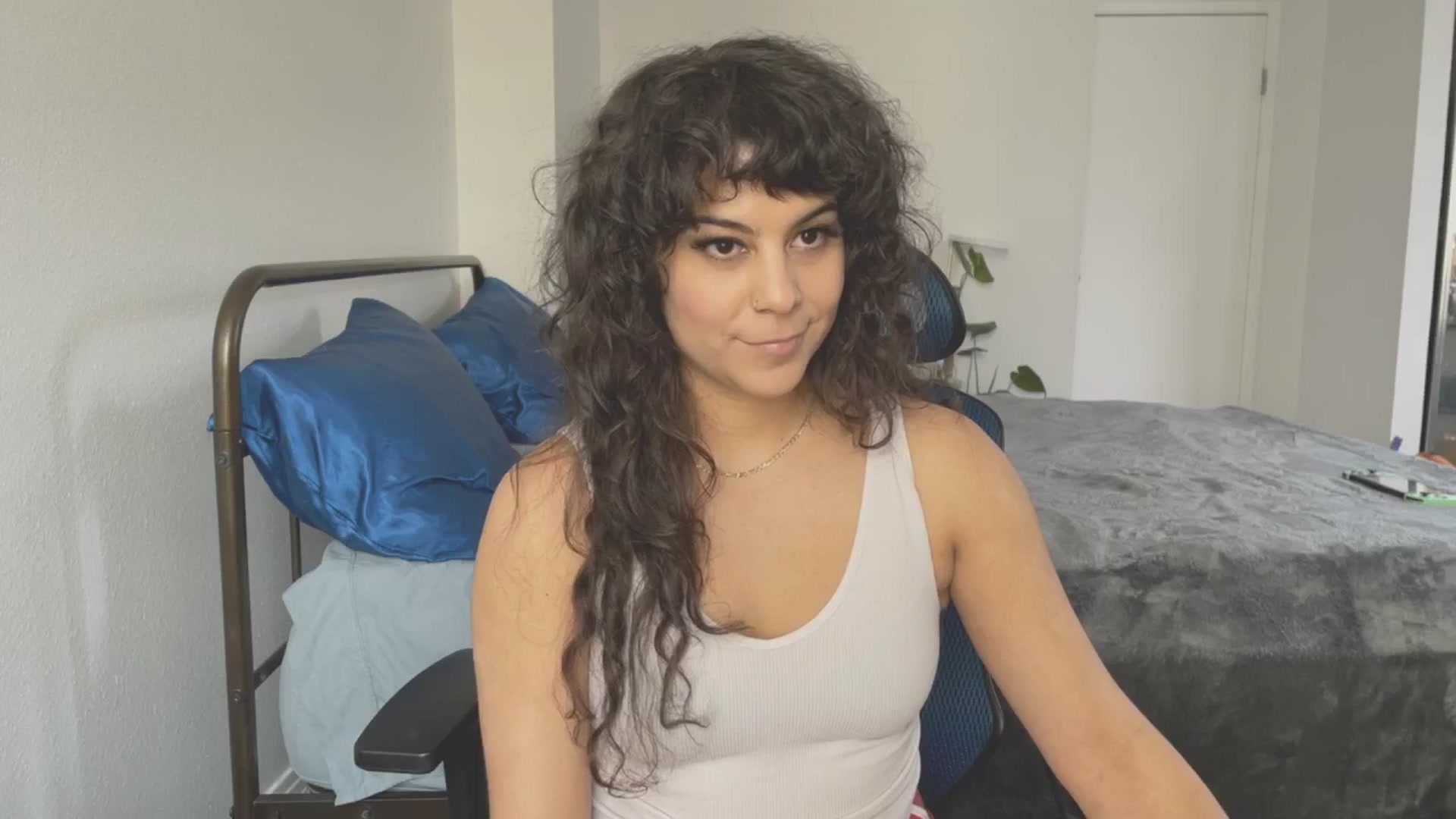 Gallery image thumbnail from e_laine's myfreecams stream on, 03/20/2025, 22:24 image 18 of 20