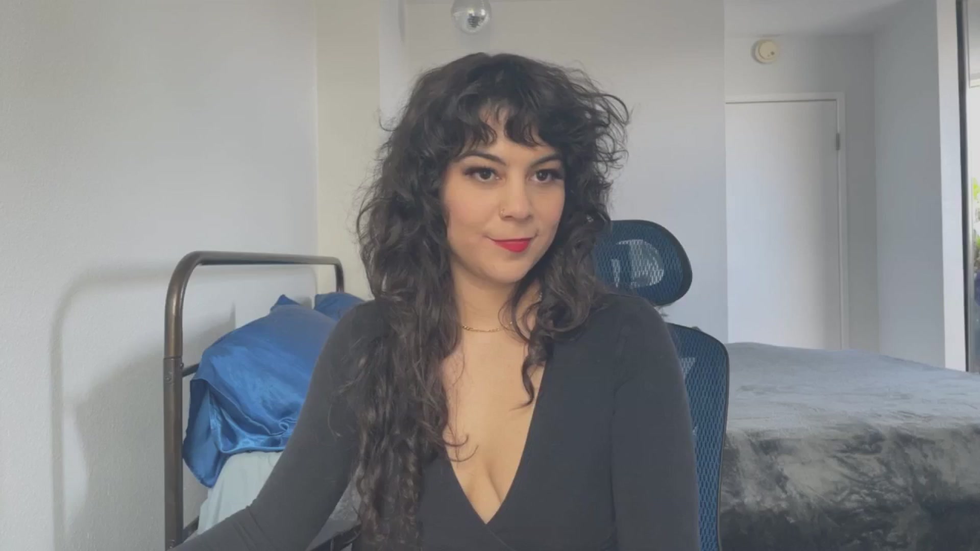 Gallery image thumbnail from e_laine's myfreecams stream on, 03/22/2025, 19:30 image 15 of 20