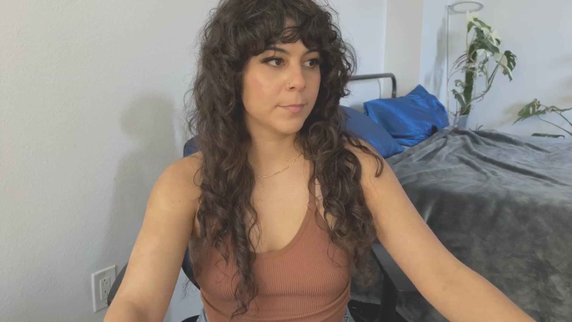 Gallery image thumbnail from e_laine's myfreecams stream on, 03/26/2025, 23:17 image 2 of 20