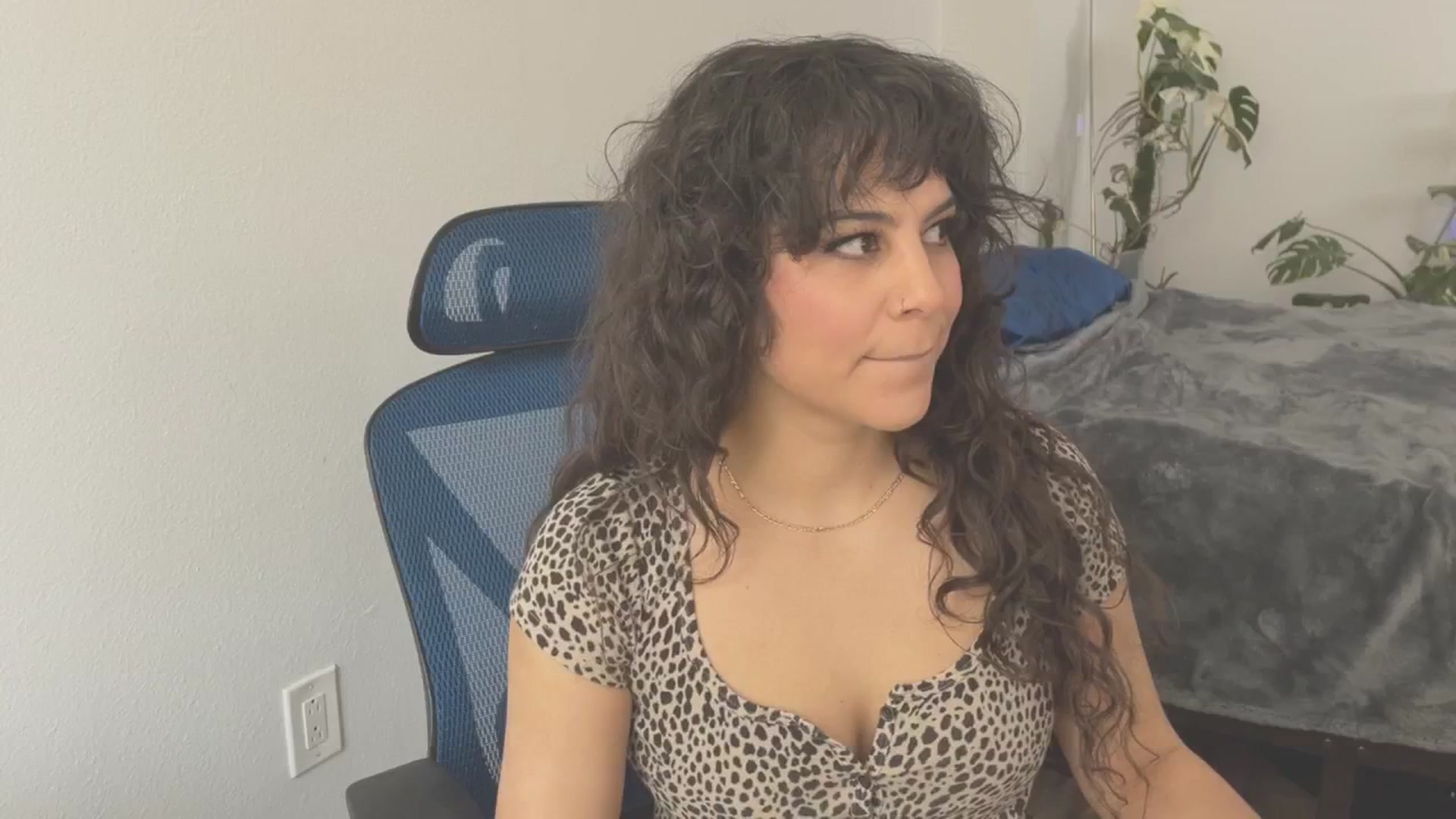 Gallery image thumbnail from e_laine's myfreecams stream on, 03/29/2025, 20:14 image 1 of 20