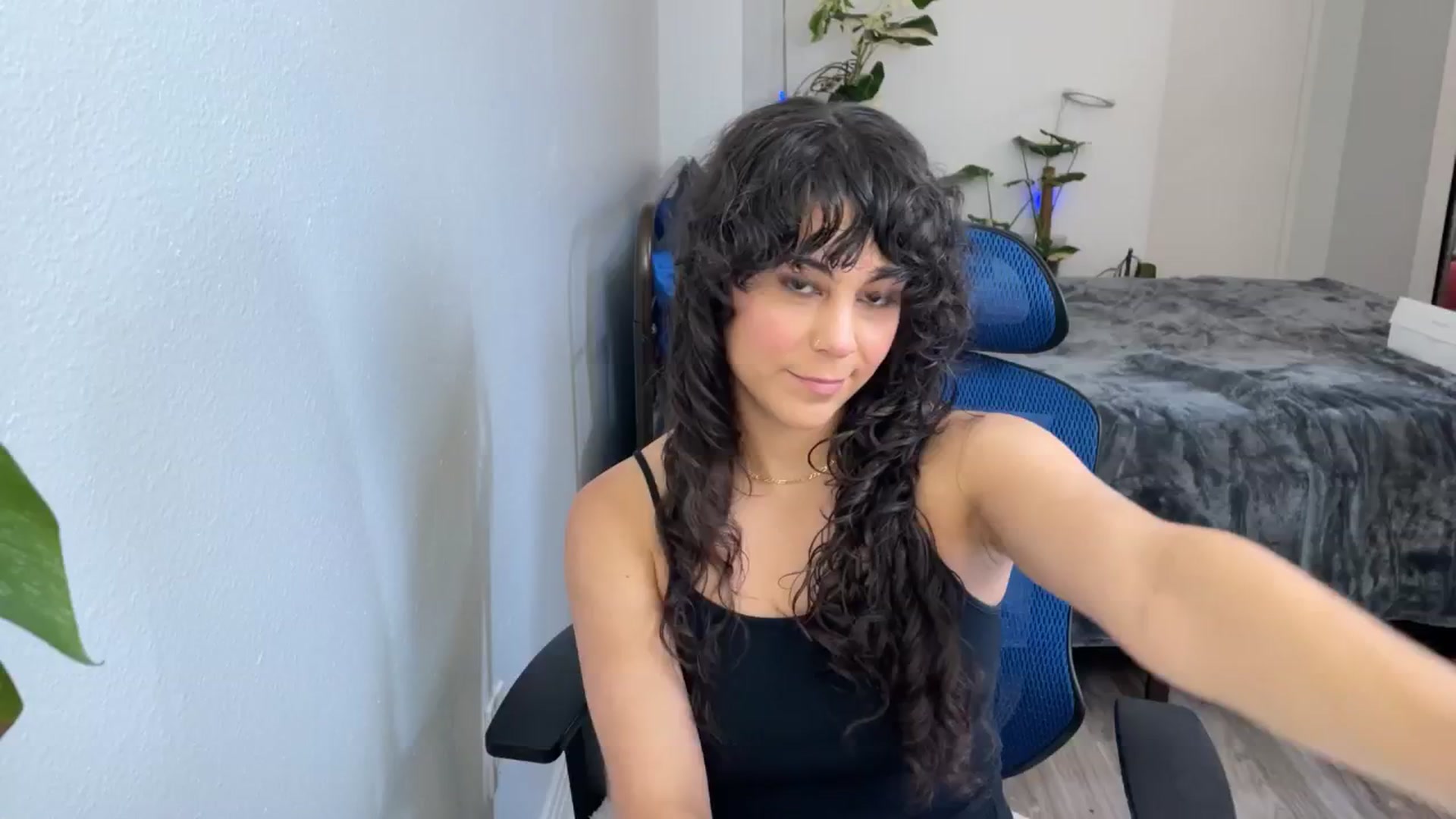 Gallery image thumbnail from e_laine's myfreecams stream on, 05/24/2025, 21:42 image 20 of 20