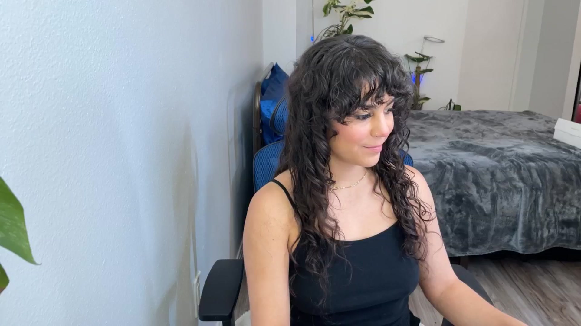 Gallery image thumbnail from e_laine's myfreecams stream on, 05/24/2025, 21:42 image 16 of 20