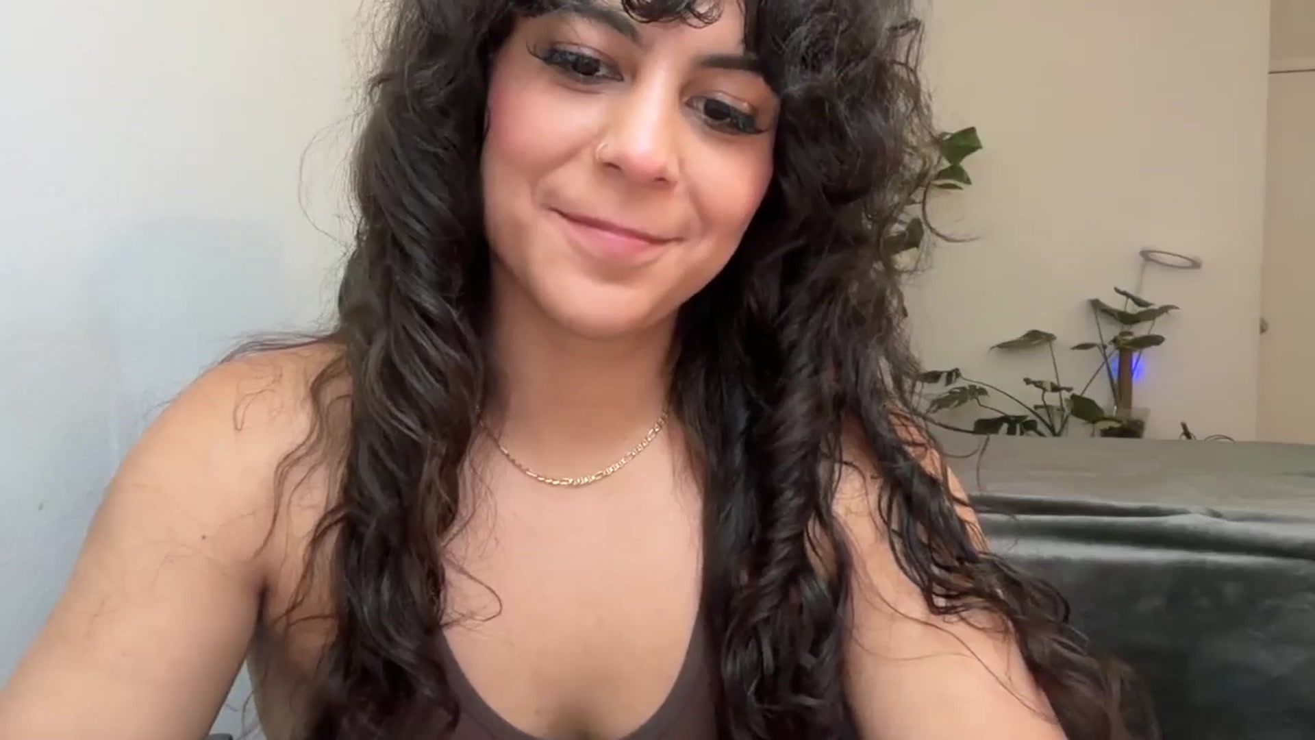 Gallery image thumbnail from e_laine's myfreecams stream on, 05/28/2025, 22:17 image 3 of 20