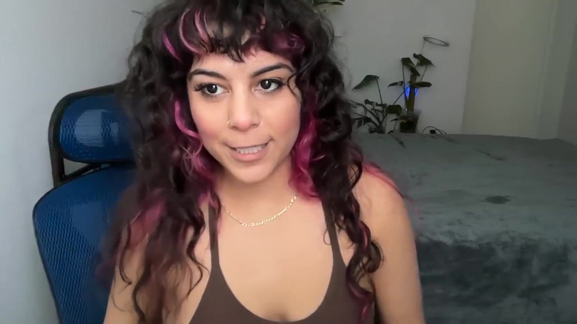 Gallery image thumbnail from e_laine's myfreecams stream on, 06/04/2025, 21:14 image 11 of 20
