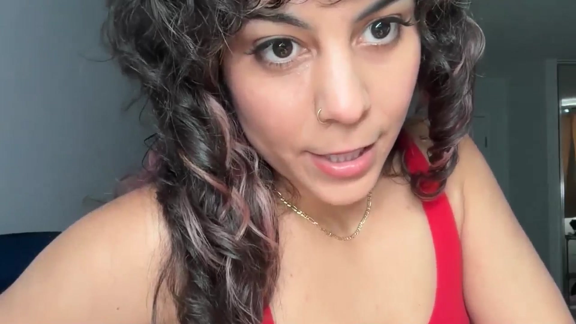 Gallery image thumbnail from e_laine's myfreecams stream on, 06/25/2025, 24:08 image 3 of 20