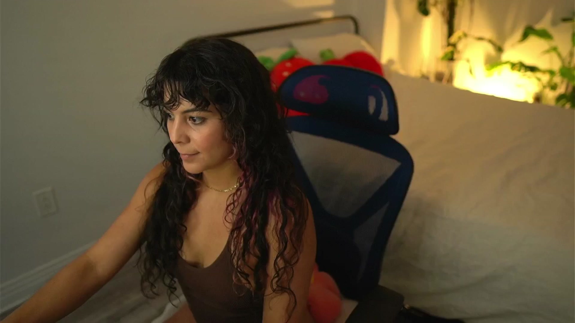 Gallery image thumbnail from e_laine's myfreecams stream on, 07/23/2025, 24:01 image 9 of 20
