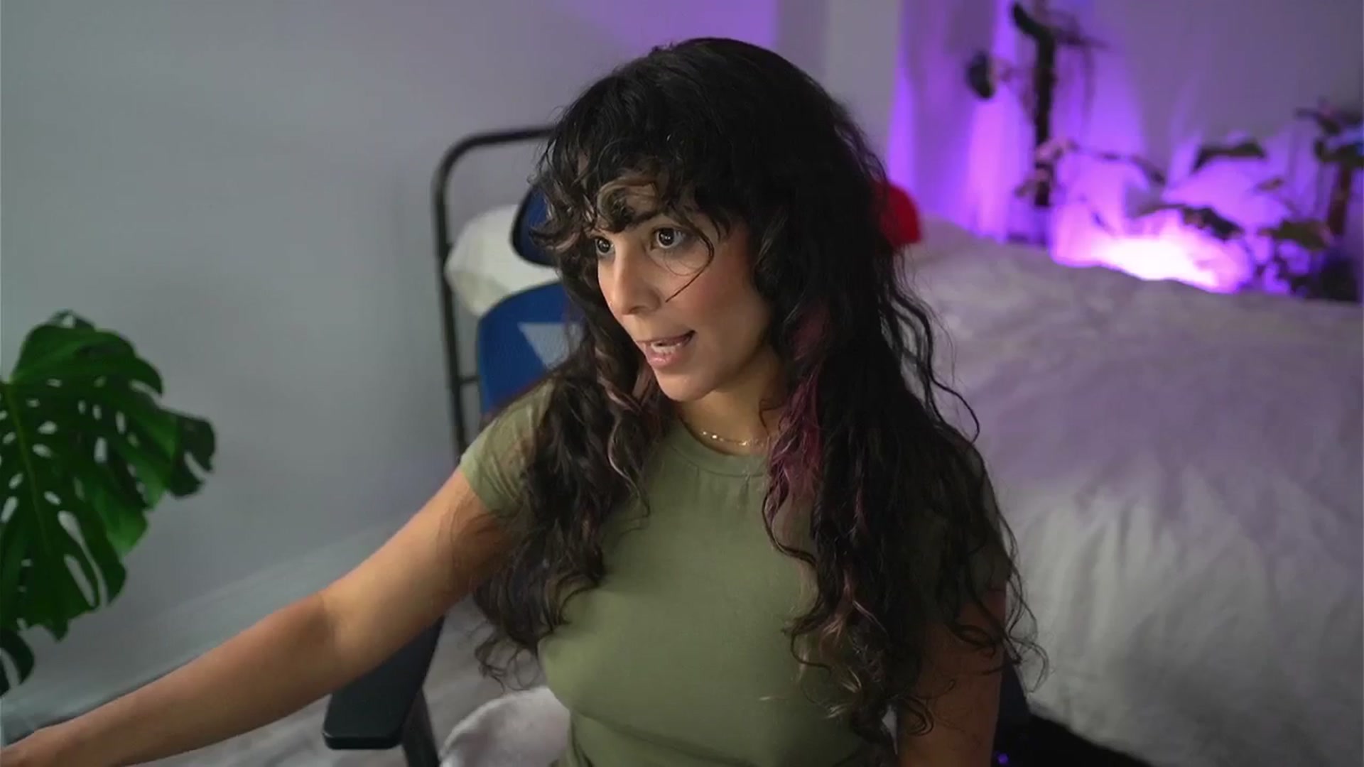 Gallery image thumbnail from e_laine's myfreecams stream on, 07/26/2025, 22:05 image 15 of 20
