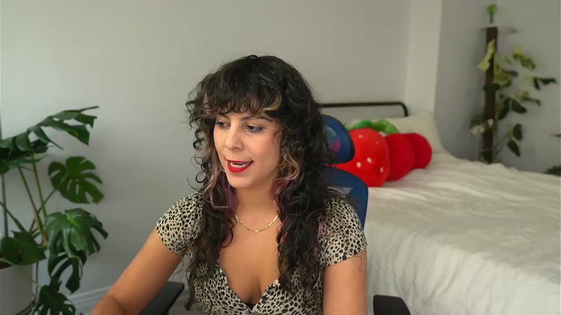 Gallery image thumbnail from e_laine's myfreecams stream on, 09/12/2025, 02:44 image 1 of 20