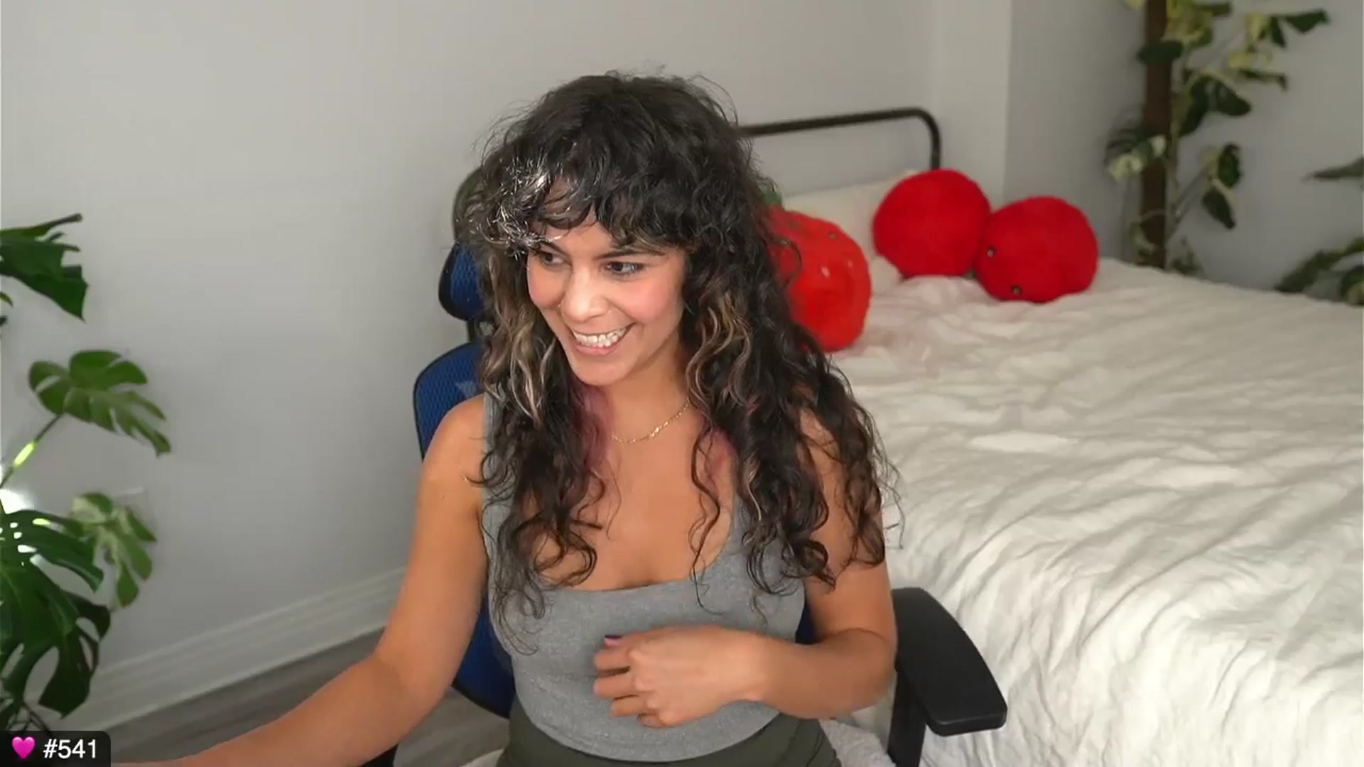 Gallery image thumbnail from e_laine's myfreecams stream on, 09/24/2025, 23:24 image 3 of 20