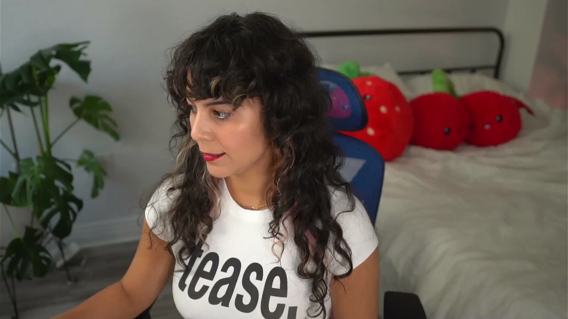 Gallery image thumbnail from e_laine's myfreecams stream on, 09/27/2025, 18:31 image 18 of 20