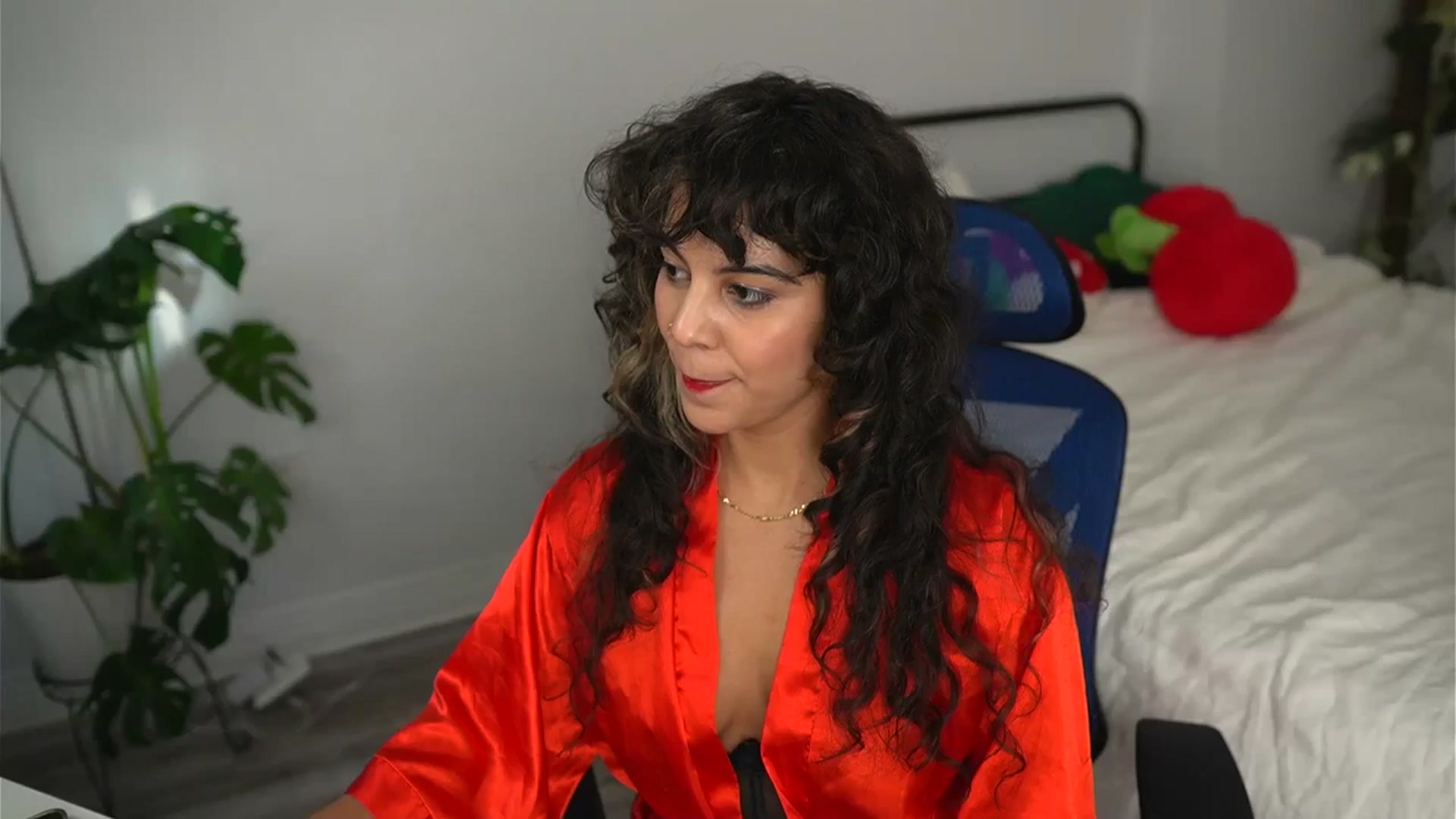 Gallery image thumbnail from e_laine's myfreecams stream on, 10/02/2025, 24:09 image 5 of 20