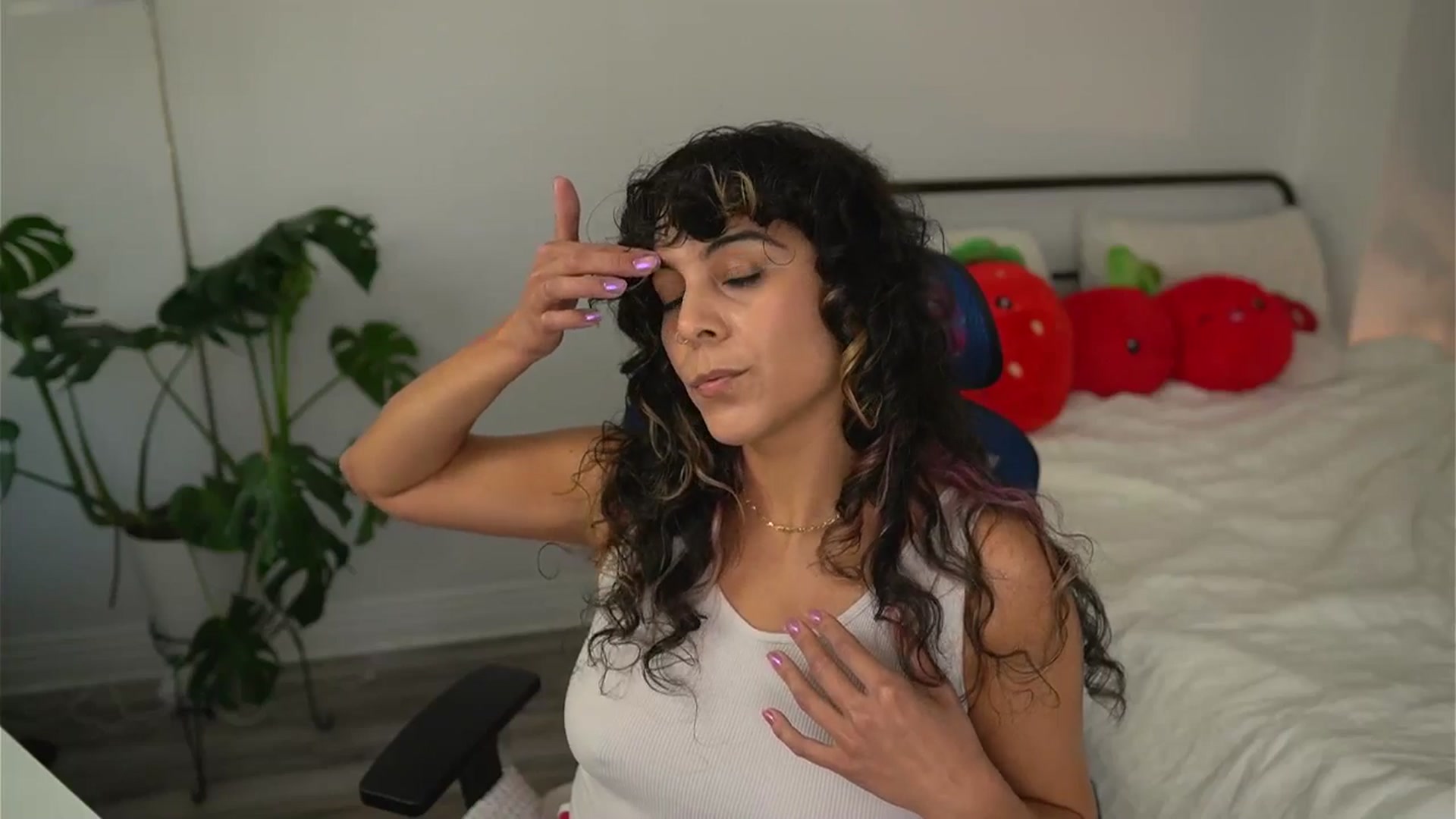 Gallery image thumbnail from e_laine's myfreecams stream on, 10/02/2025, 21:39 image 14 of 20