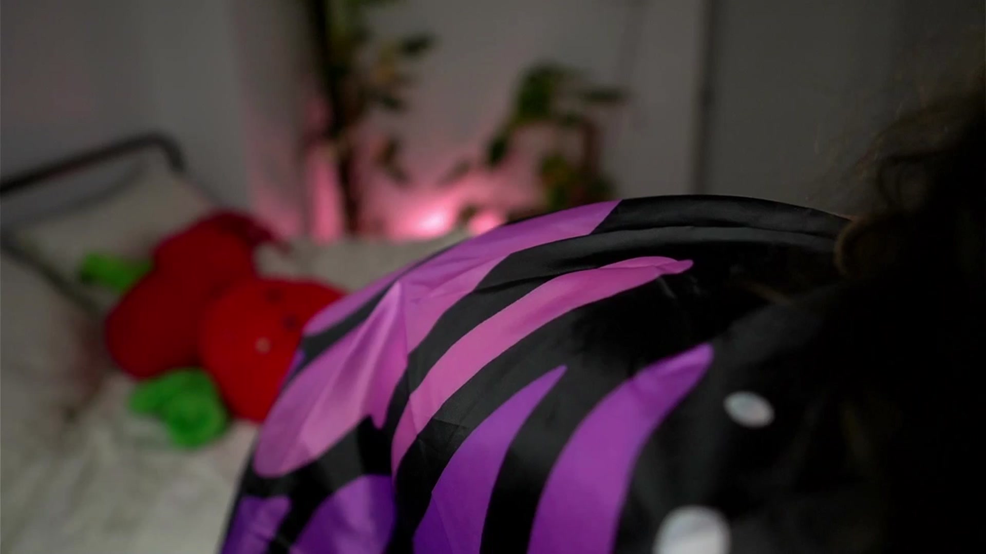Gallery image thumbnail from e_laine's myfreecams stream on, 10/18/2025, 01:59 image 12 of 20