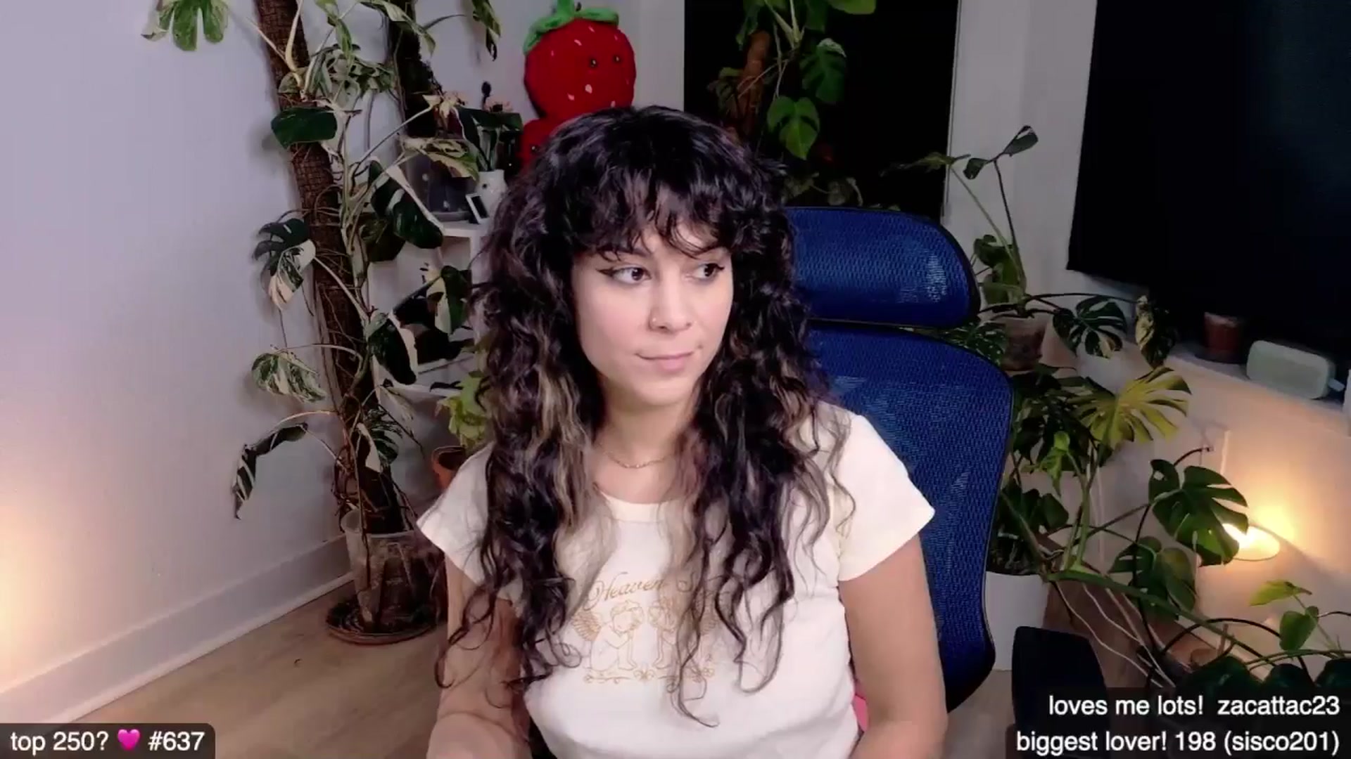 Gallery image thumbnail from e_laine's myfreecams stream on, 01/03/2026, 24:17 image 2 of 20