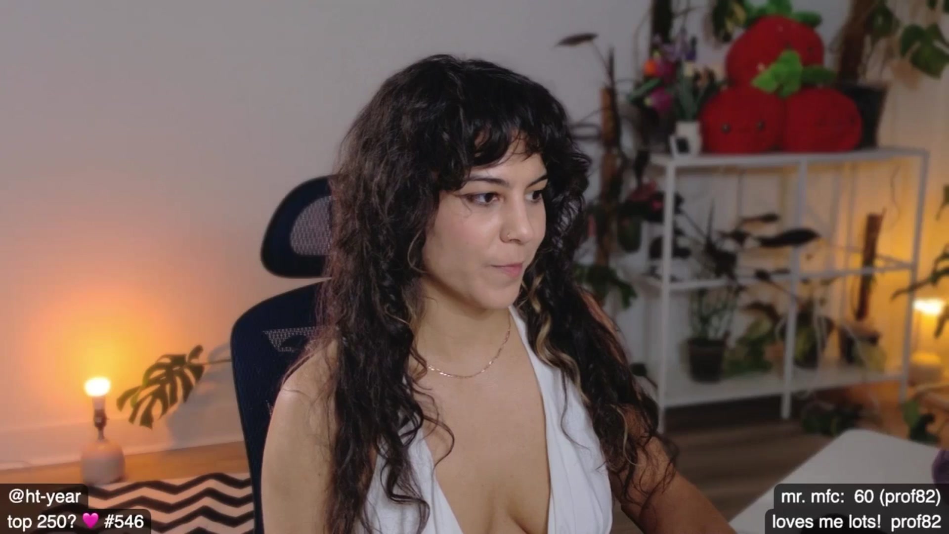 Gallery image thumbnail from e_laine's myfreecams stream on, 01/14/2026, 23:34 image 13 of 20