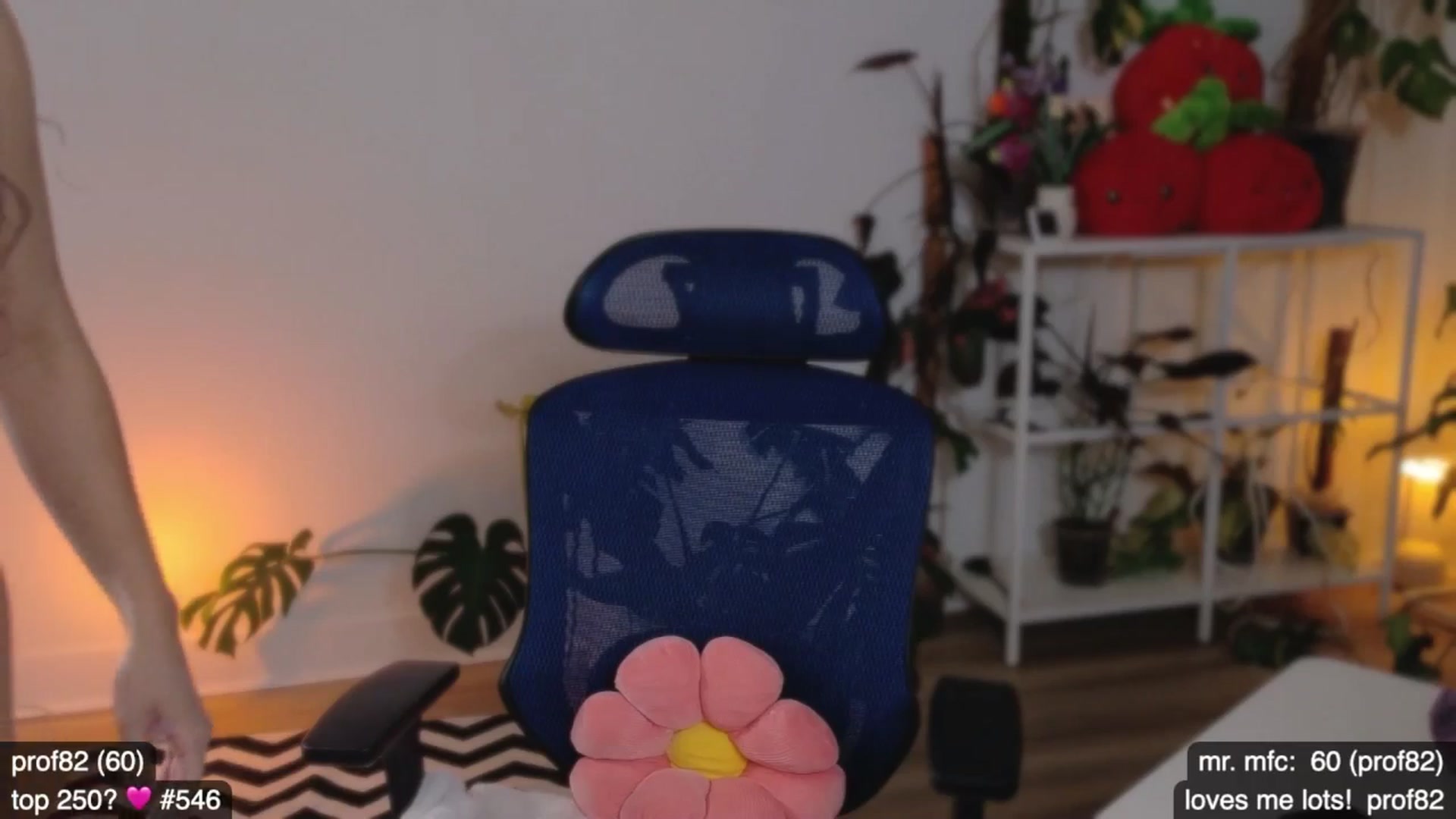 Gallery image thumbnail from e_laine's myfreecams stream on, 01/14/2026, 23:34 image 20 of 20