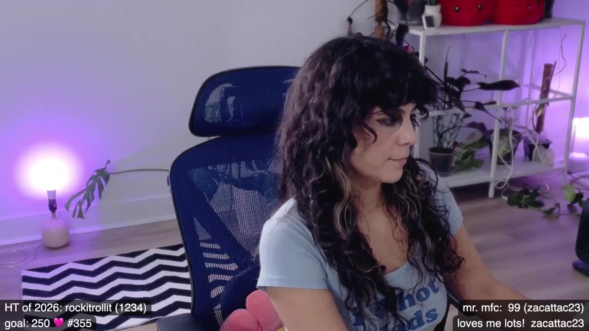 Gallery image thumbnail from e_laine's myfreecams stream on, 01/22/2026, 02:32 image 16 of 20