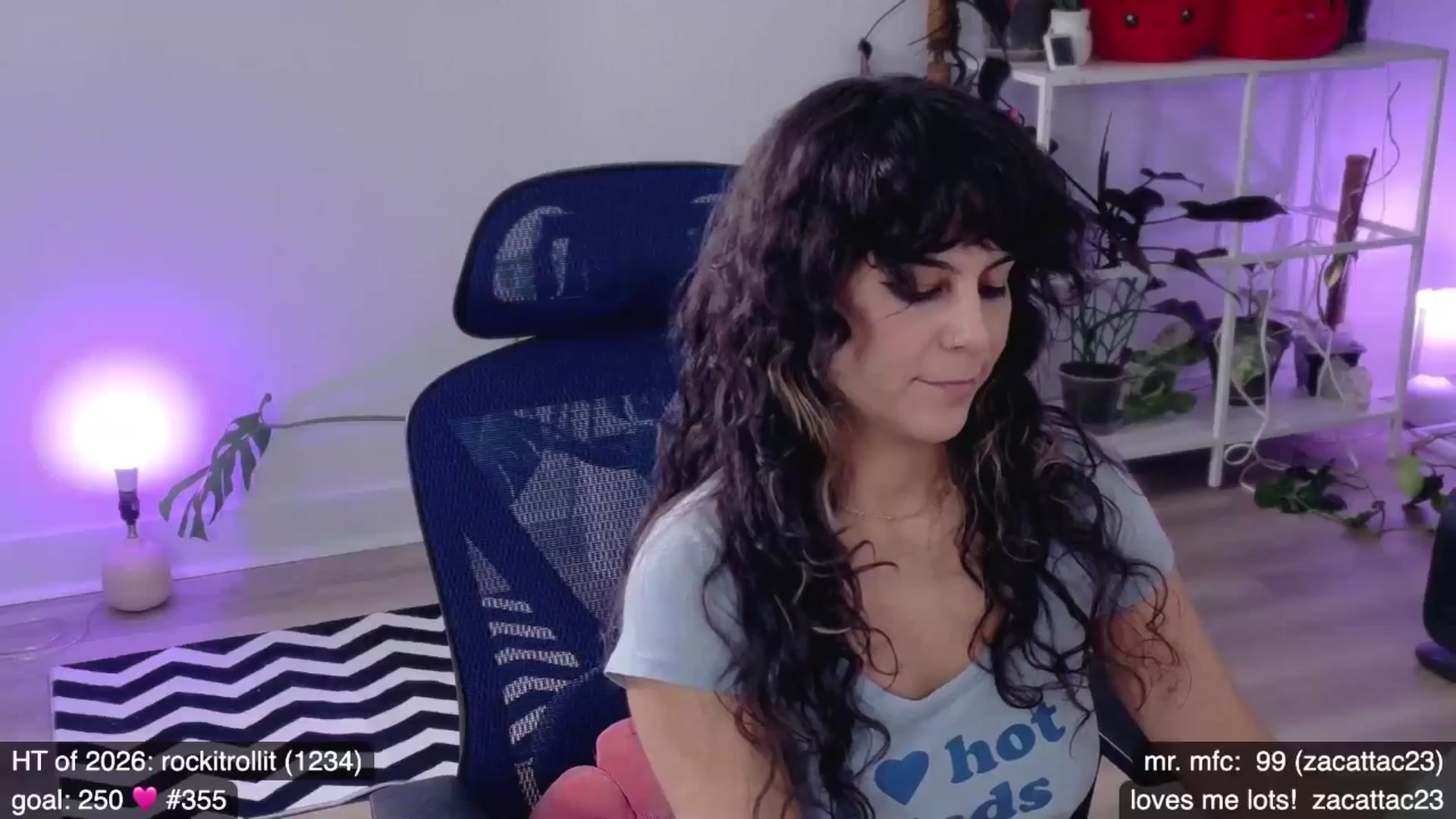 Gallery image thumbnail from e_laine's myfreecams stream on, 01/22/2026, 02:32 image 15 of 20