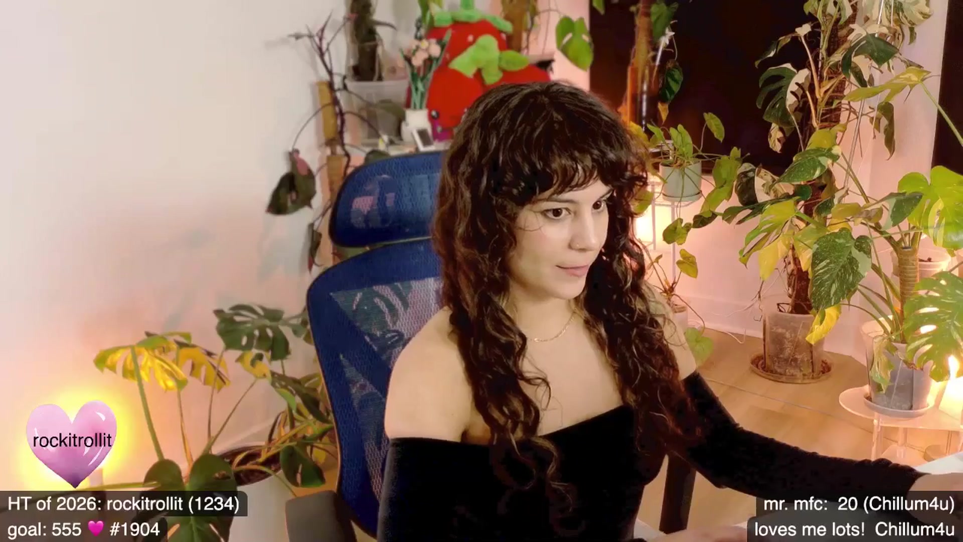 Gallery image thumbnail from e_laine's myfreecams stream on, 03/06/2026, 02:41 image 19 of 20