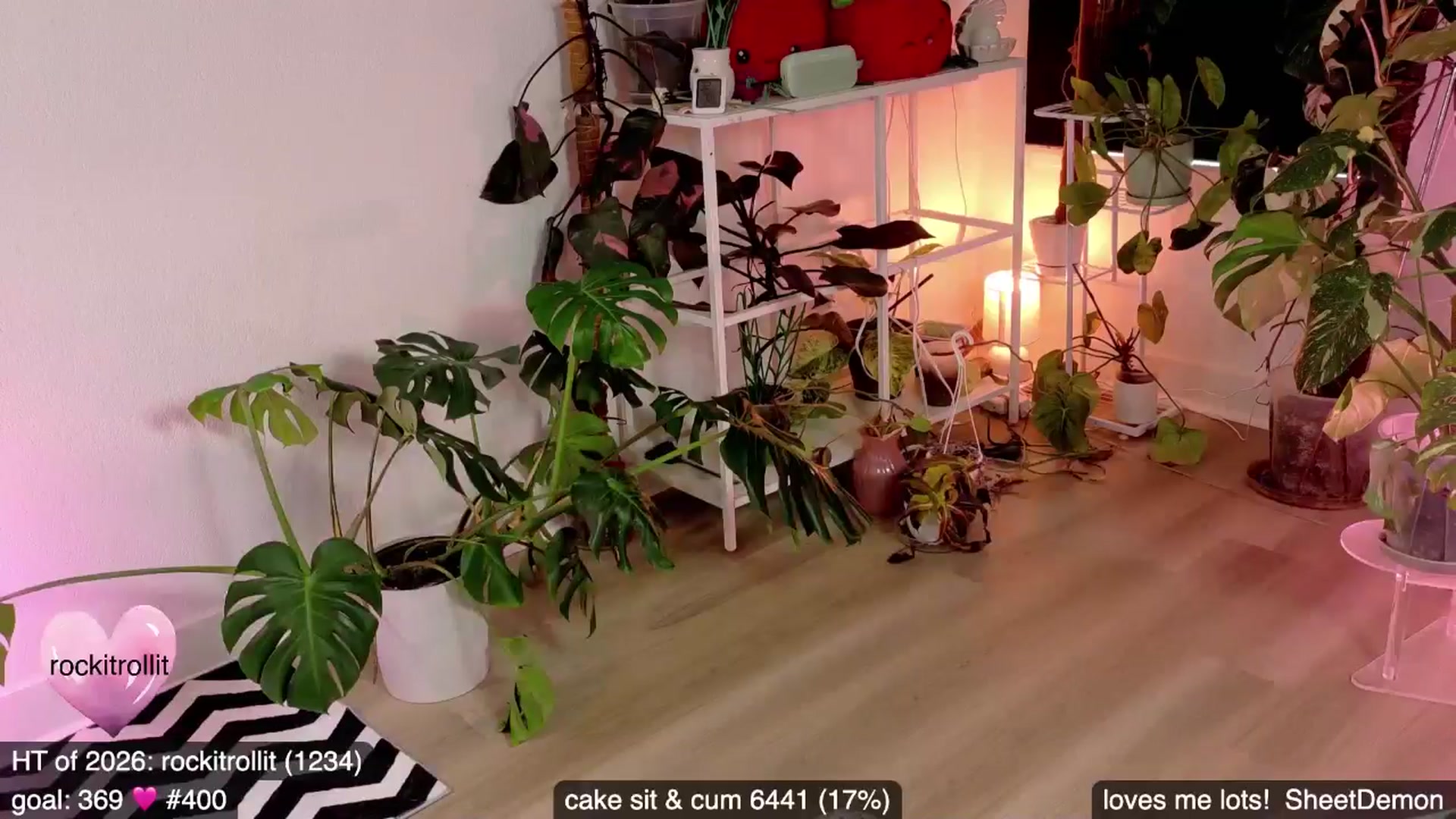 Gallery image thumbnail from e_laine's myfreecams stream on, 03/15/2026, 21:16 image 12 of 20