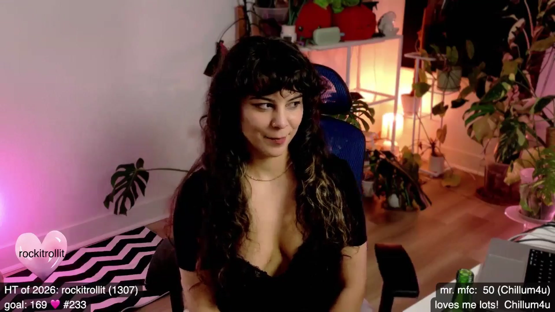 Gallery image thumbnail from e_laine's myfreecams stream on, 03/22/2026, 02:55 image 20 of 20