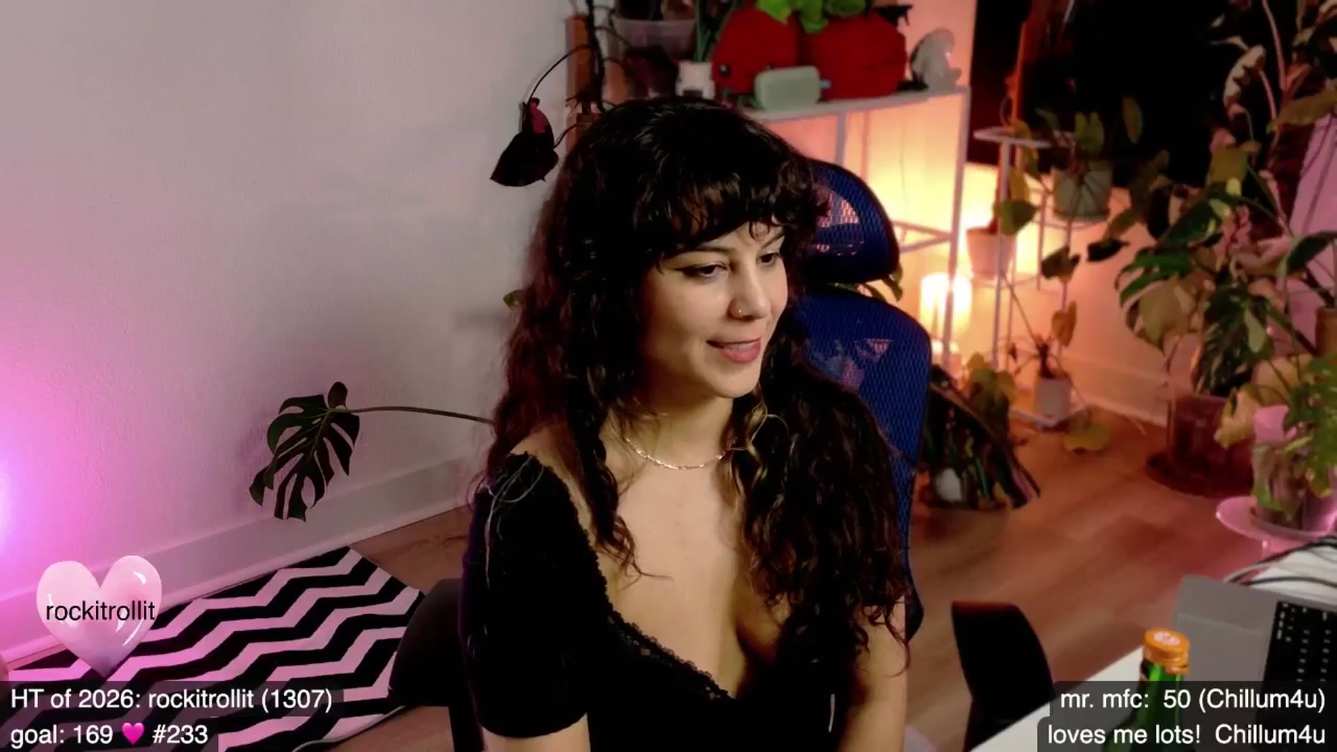 Gallery image thumbnail from e_laine's myfreecams stream on, 03/22/2026, 02:55 image 10 of 20