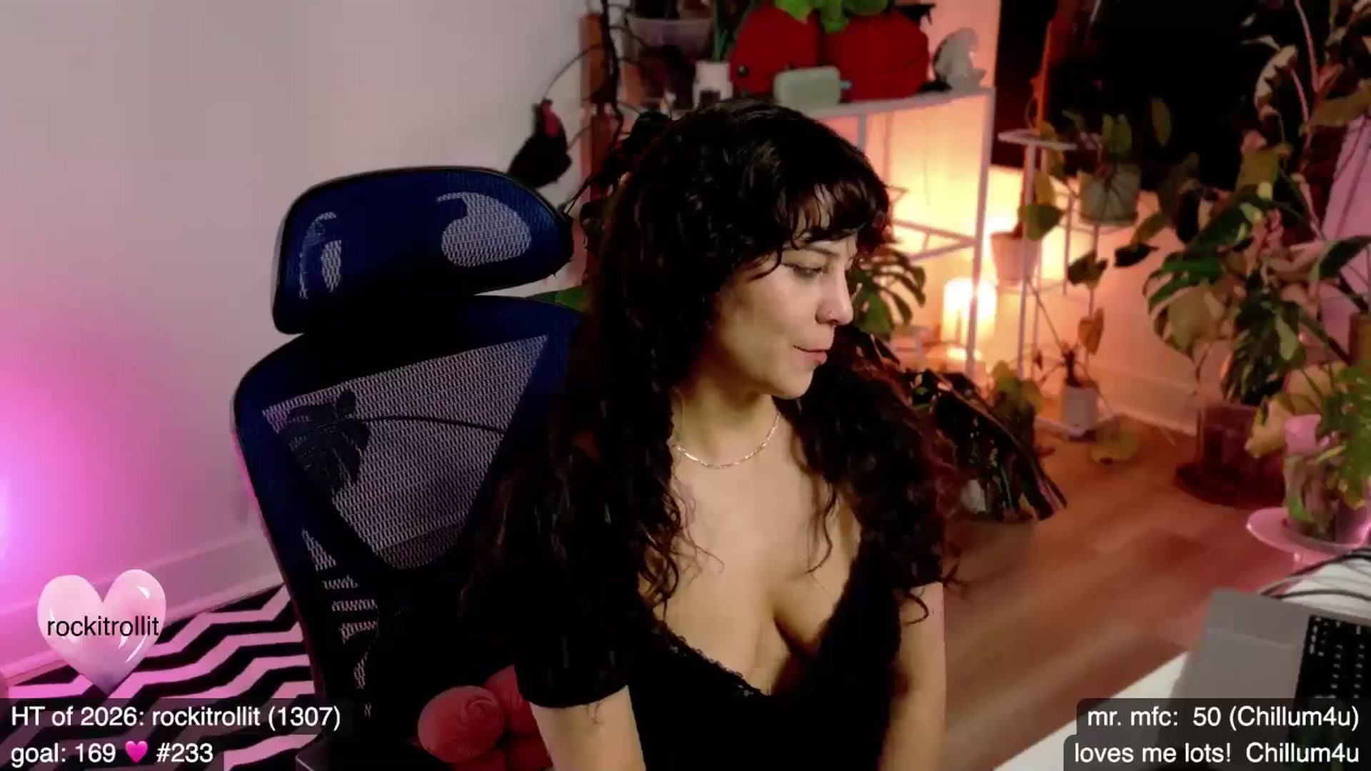 Gallery image thumbnail from e_laine's myfreecams stream on, 03/22/2026, 03:31 image 10 of 20