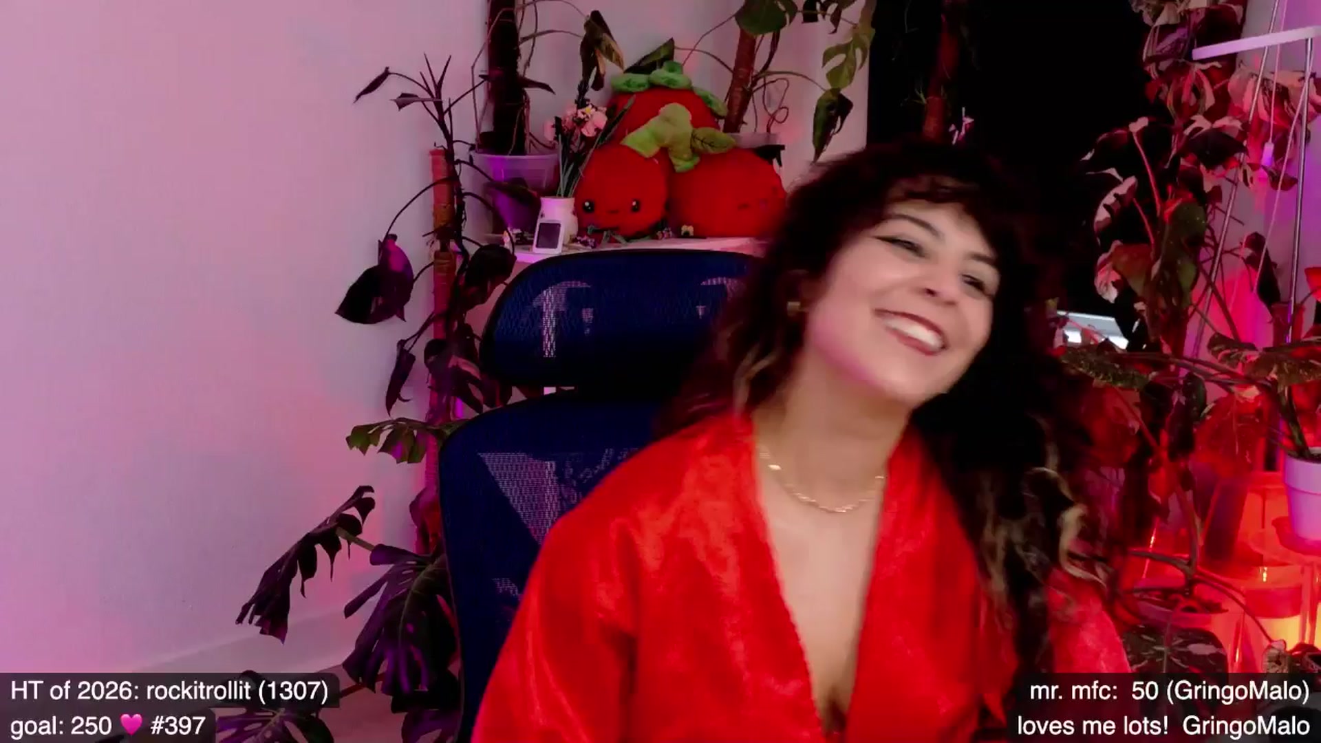 Gallery image thumbnail from e_laine's myfreecams stream on, 04/09/2026, 24:18 image 19 of 20