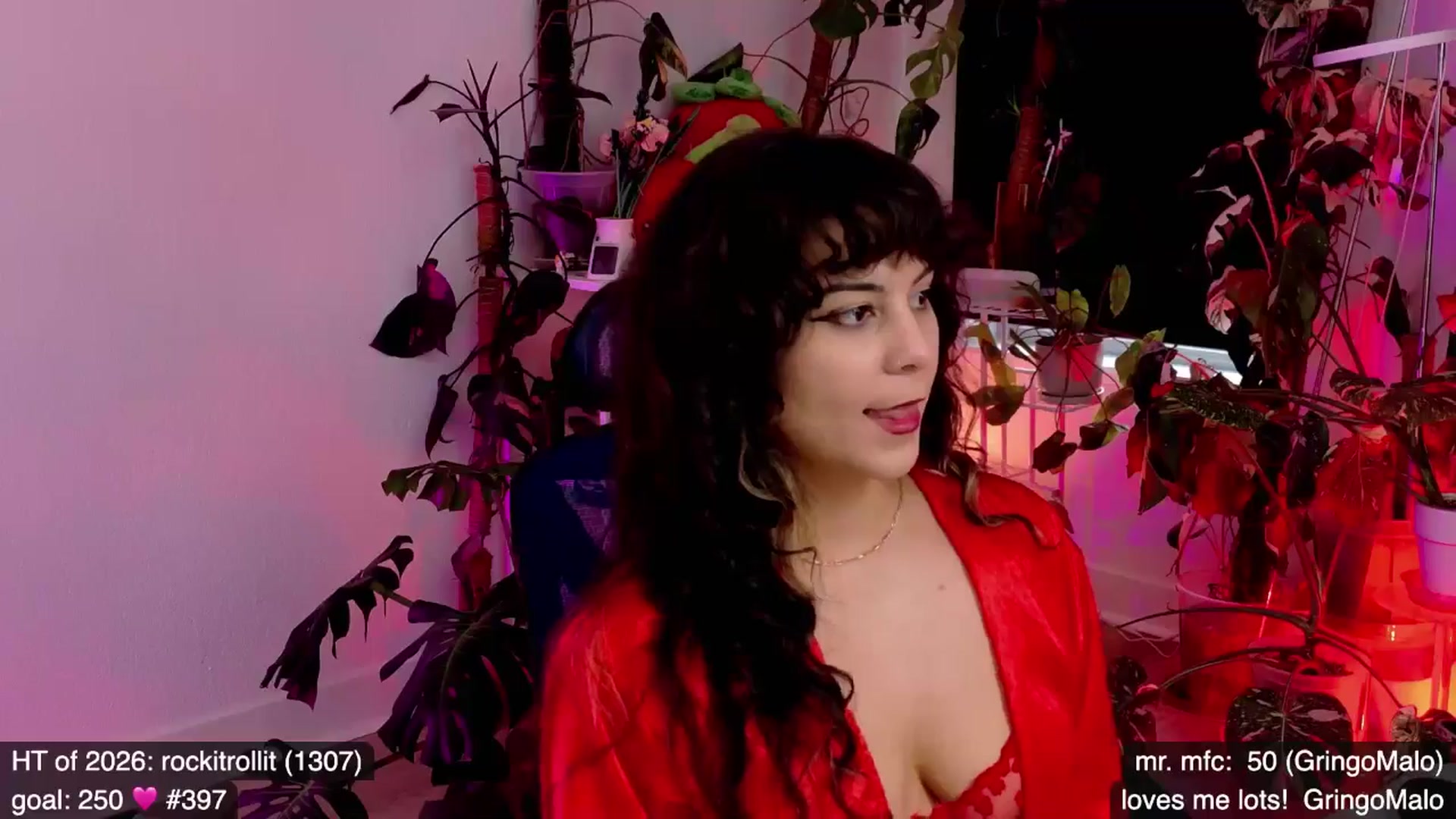Gallery image thumbnail from e_laine's myfreecams stream on, 04/09/2026, 24:18 image 15 of 20