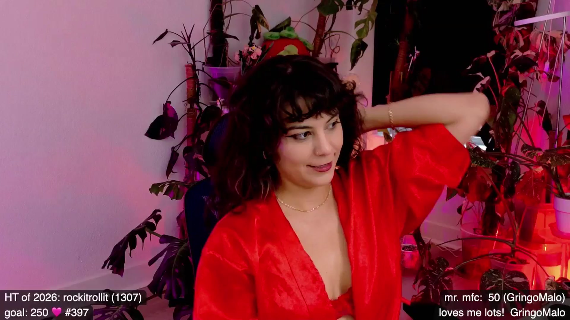 Gallery image thumbnail from e_laine's myfreecams stream on, 04/09/2026, 24:18 image 18 of 20