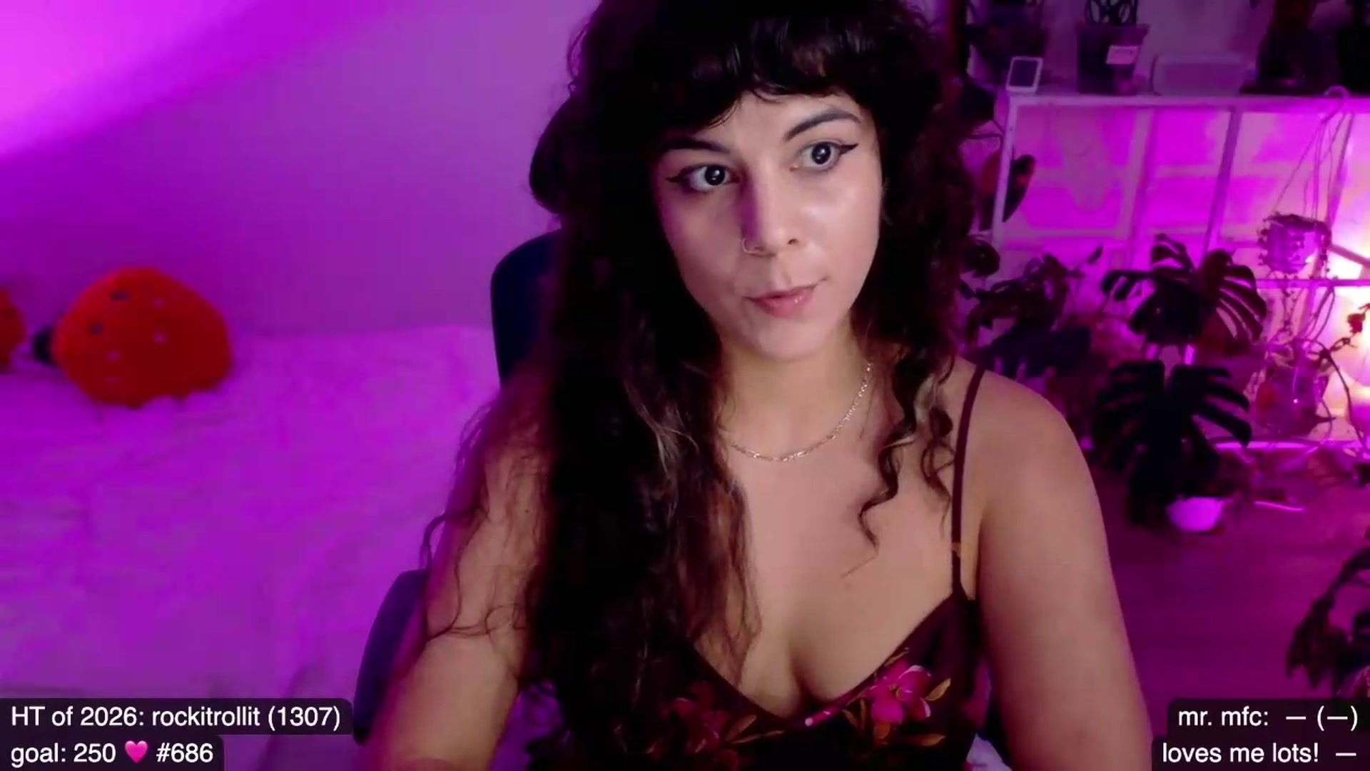 Gallery image thumbnail from e_laine's myfreecams stream on, 05/17/2026, 21:30 image 7 of 20