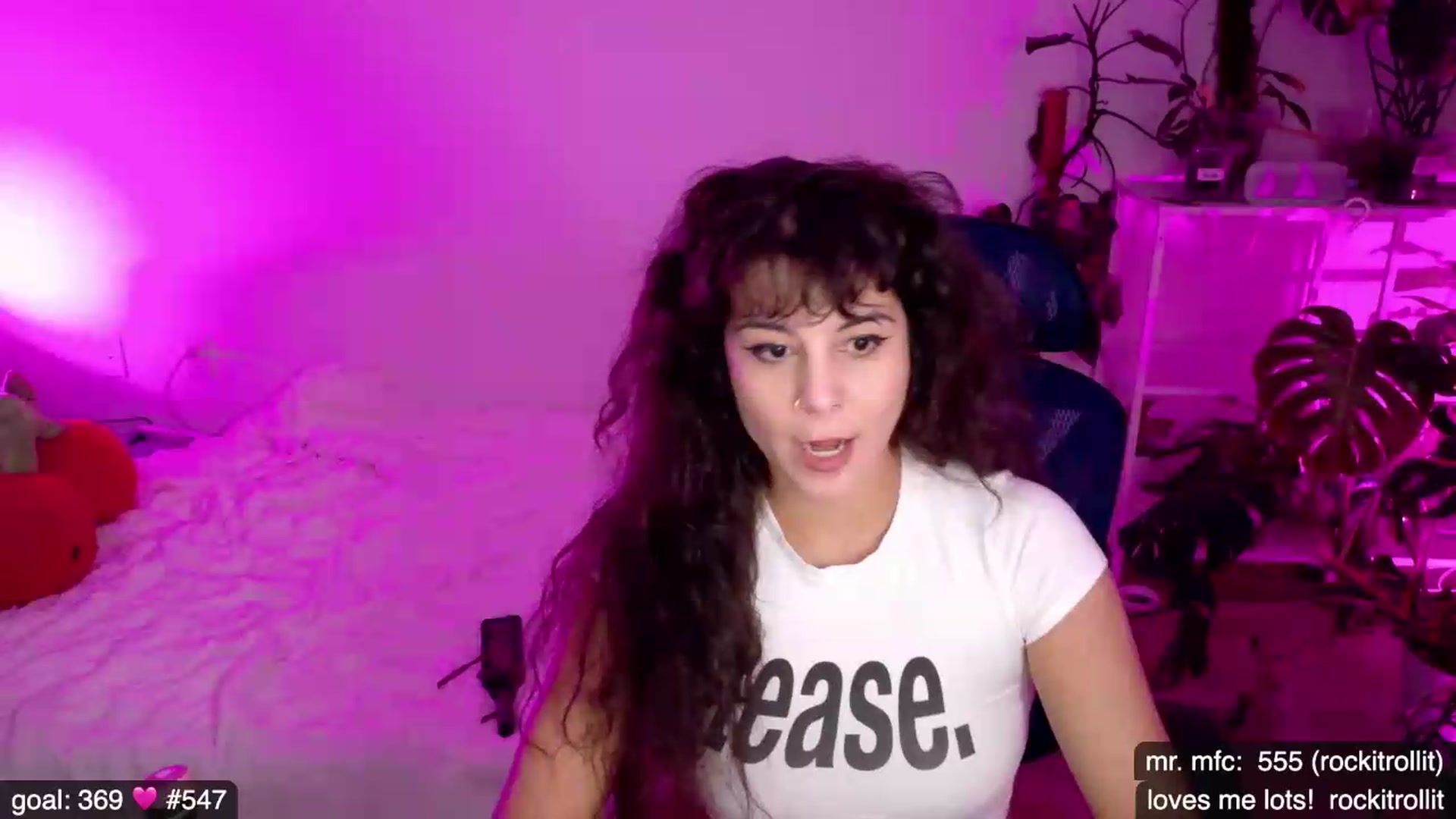 Gallery image thumbnail from e_laine's myfreecams stream on, 05/25/2026, 04:24 image 19 of 20