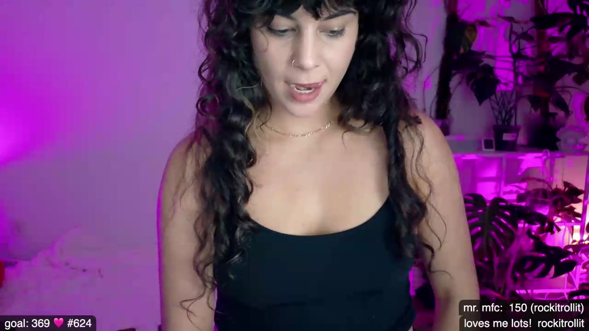 Gallery image thumbnail from e_laine's myfreecams stream on, 05/28/2026, 01:24 image 10 of 20