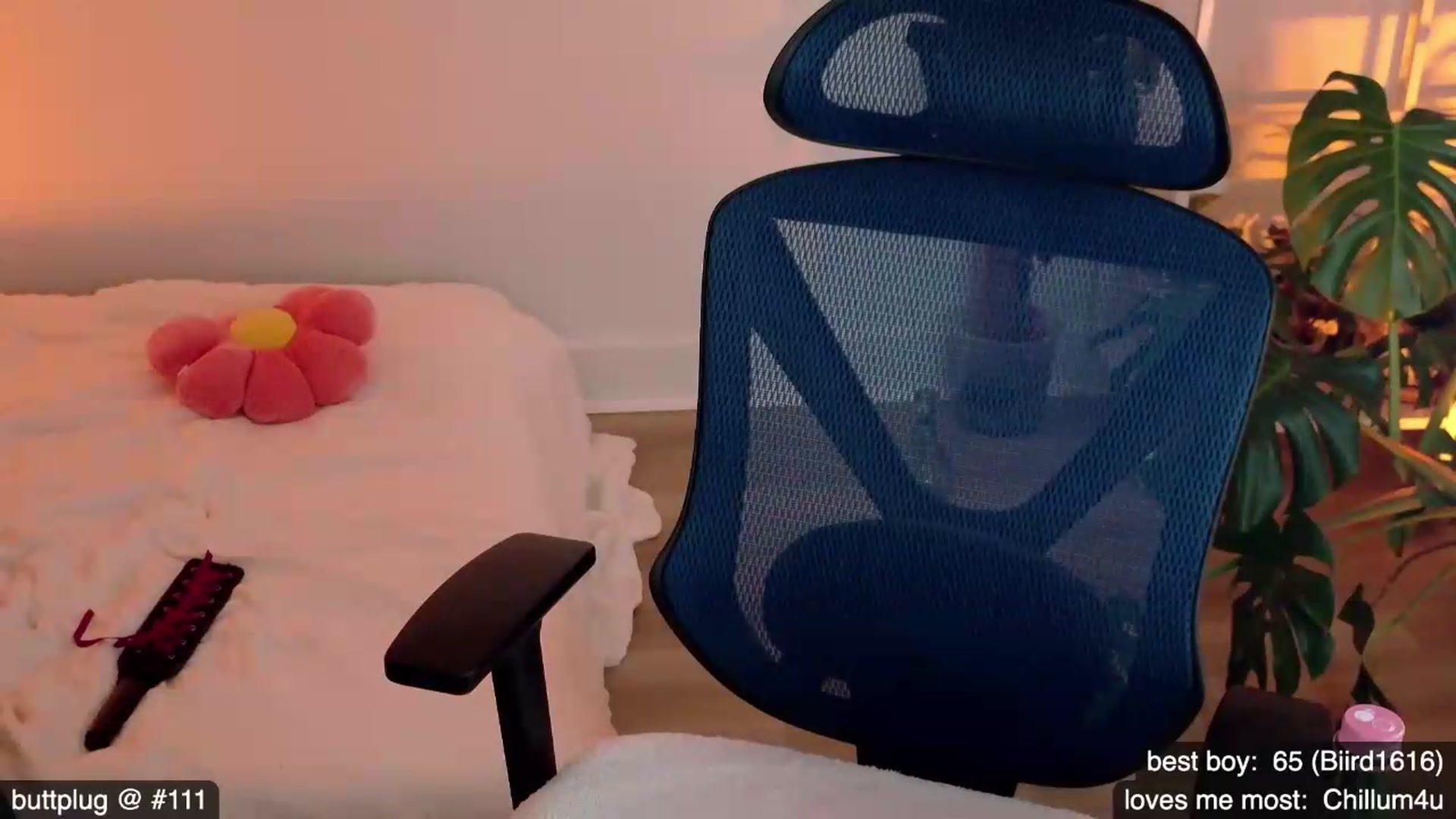 Gallery image thumbnail from e_laine's myfreecams stream on, 06/03/2026, 03:24 image 9 of 20
