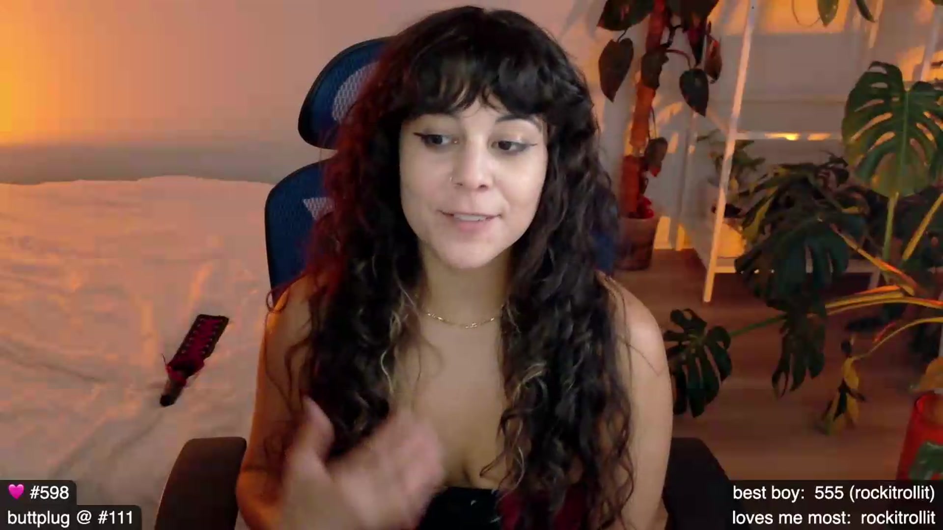Gallery image thumbnail from e_laine's myfreecams stream on, 06/04/2026, 06:05 image 2 of 20