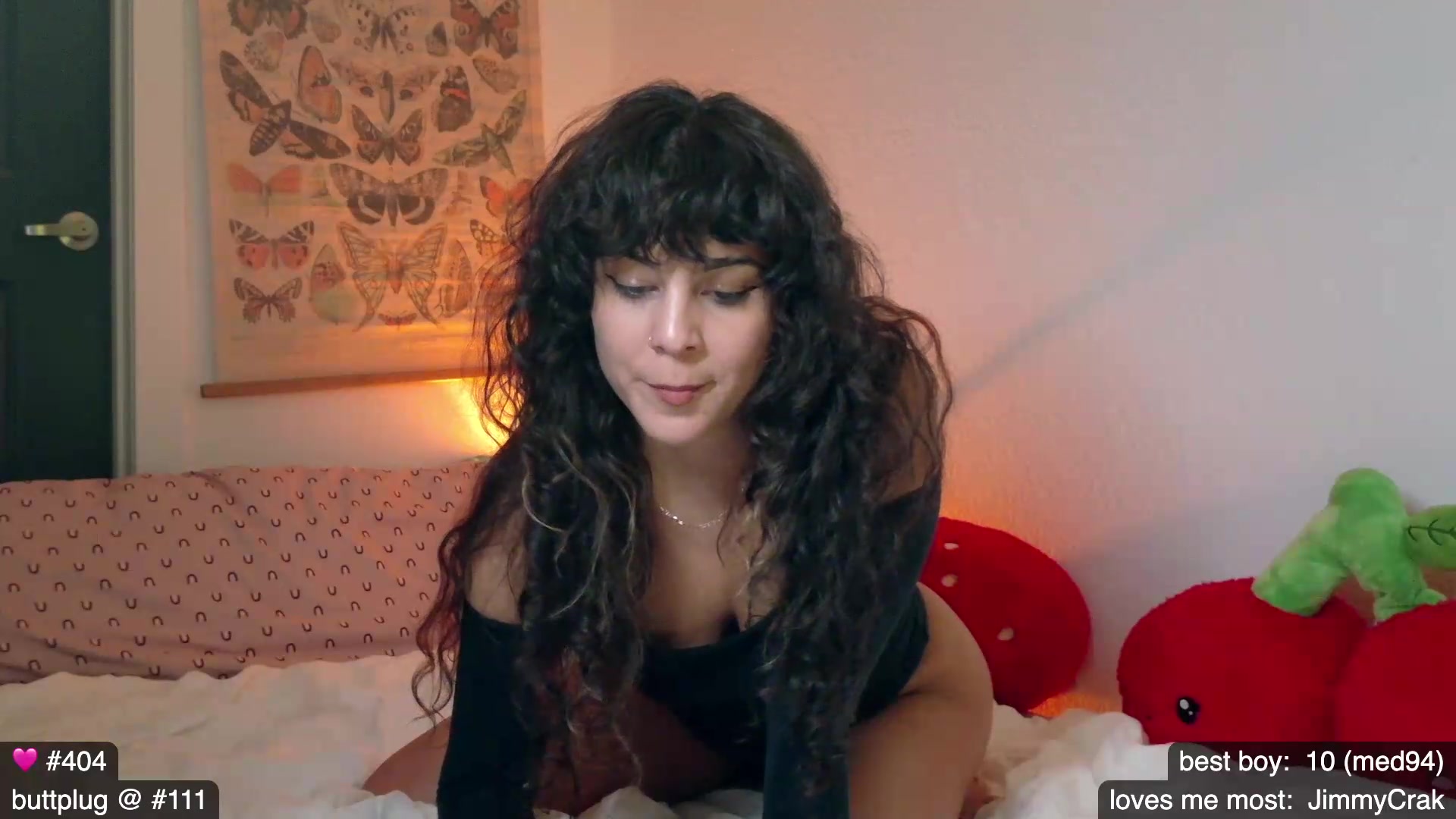 Gallery image thumbnail from e_laine's myfreecams stream on, 06/05/2026, 24:53 image 14 of 20
