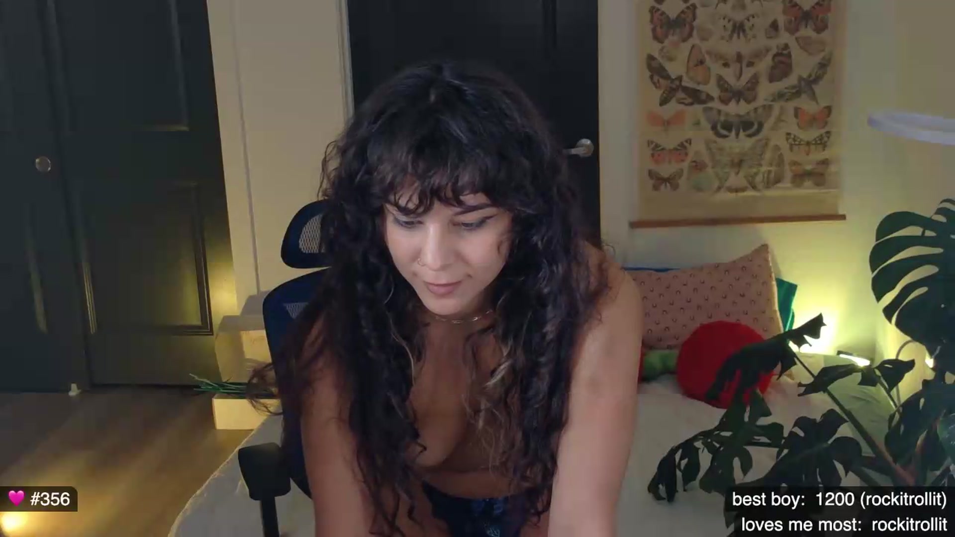 Gallery image thumbnail from e_laine's myfreecams stream on, 06/14/2026, 06:25 image 10 of 20
