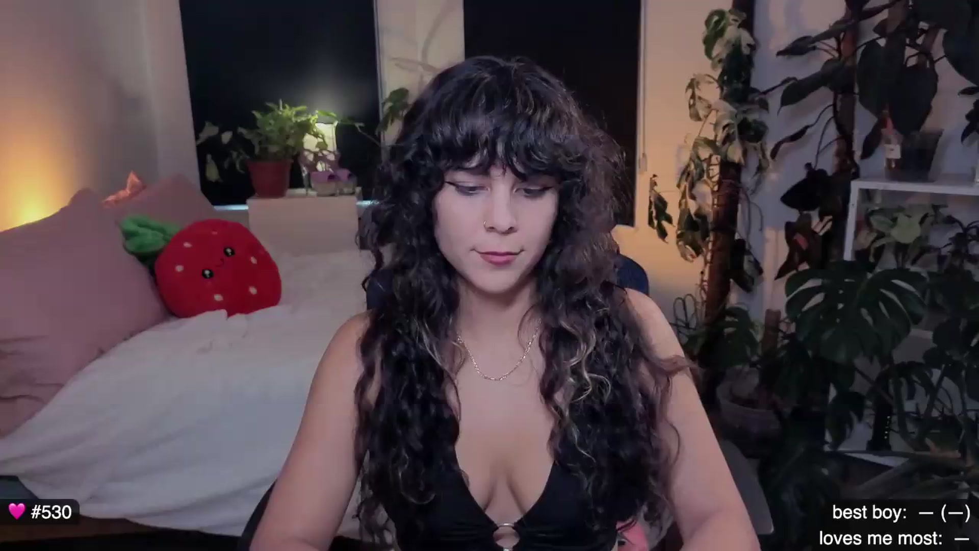 Gallery image thumbnail from e_laine's myfreecams stream on, 07/11/2026, 01:45 image 2 of 20