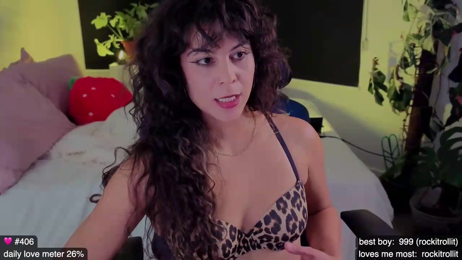 Gallery image thumbnail from e_laine's myfreecams stream on, 07/17/2026, 05:35 image 19 of 20