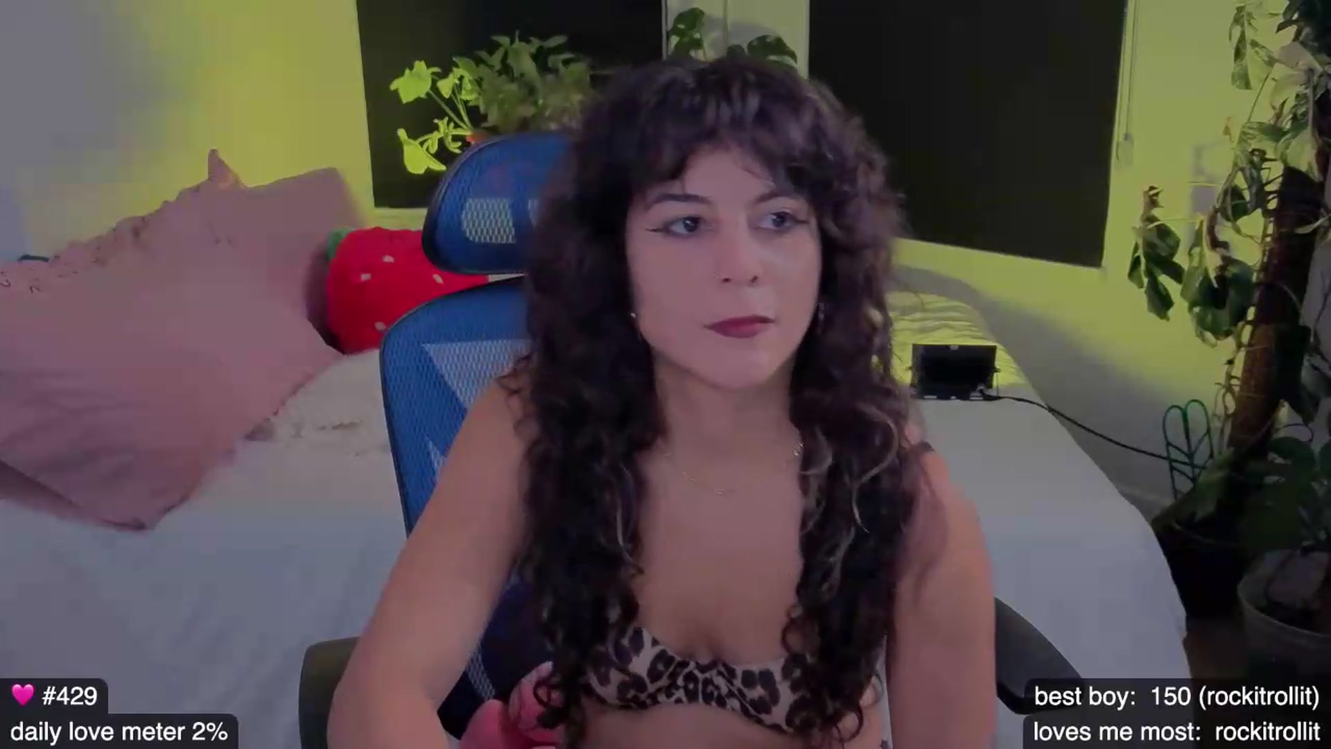 Gallery image thumbnail from e_laine's myfreecams stream on, 07/17/2026, 05:35 image 3 of 20